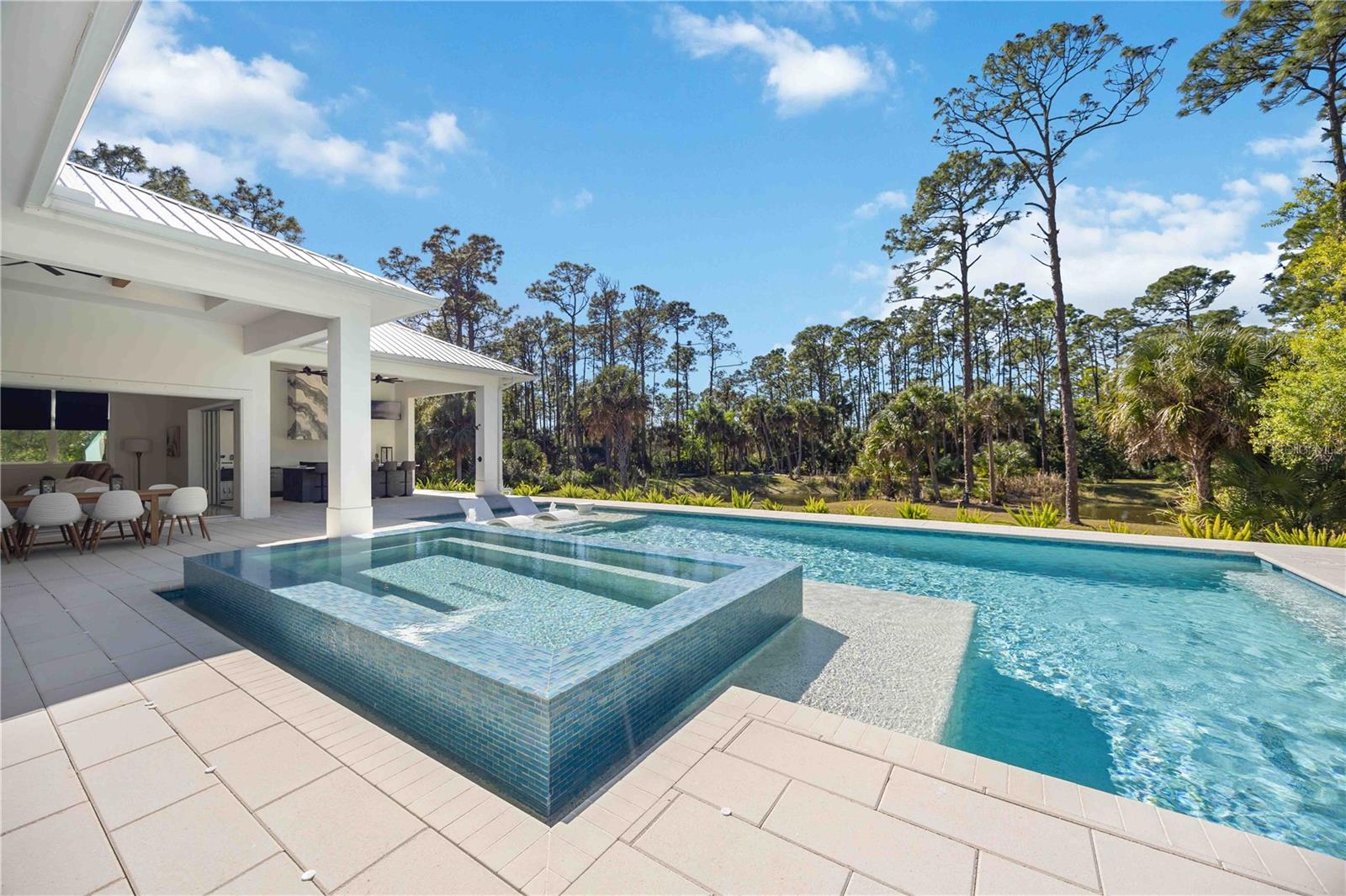 143 CREEK DR SE, PORT CHARLOTTE, FL, 33952