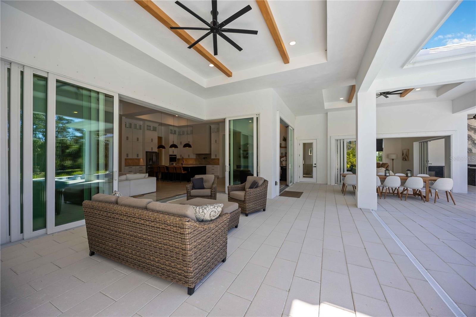 143 CREEK DR SE, PORT CHARLOTTE, FL, 33952