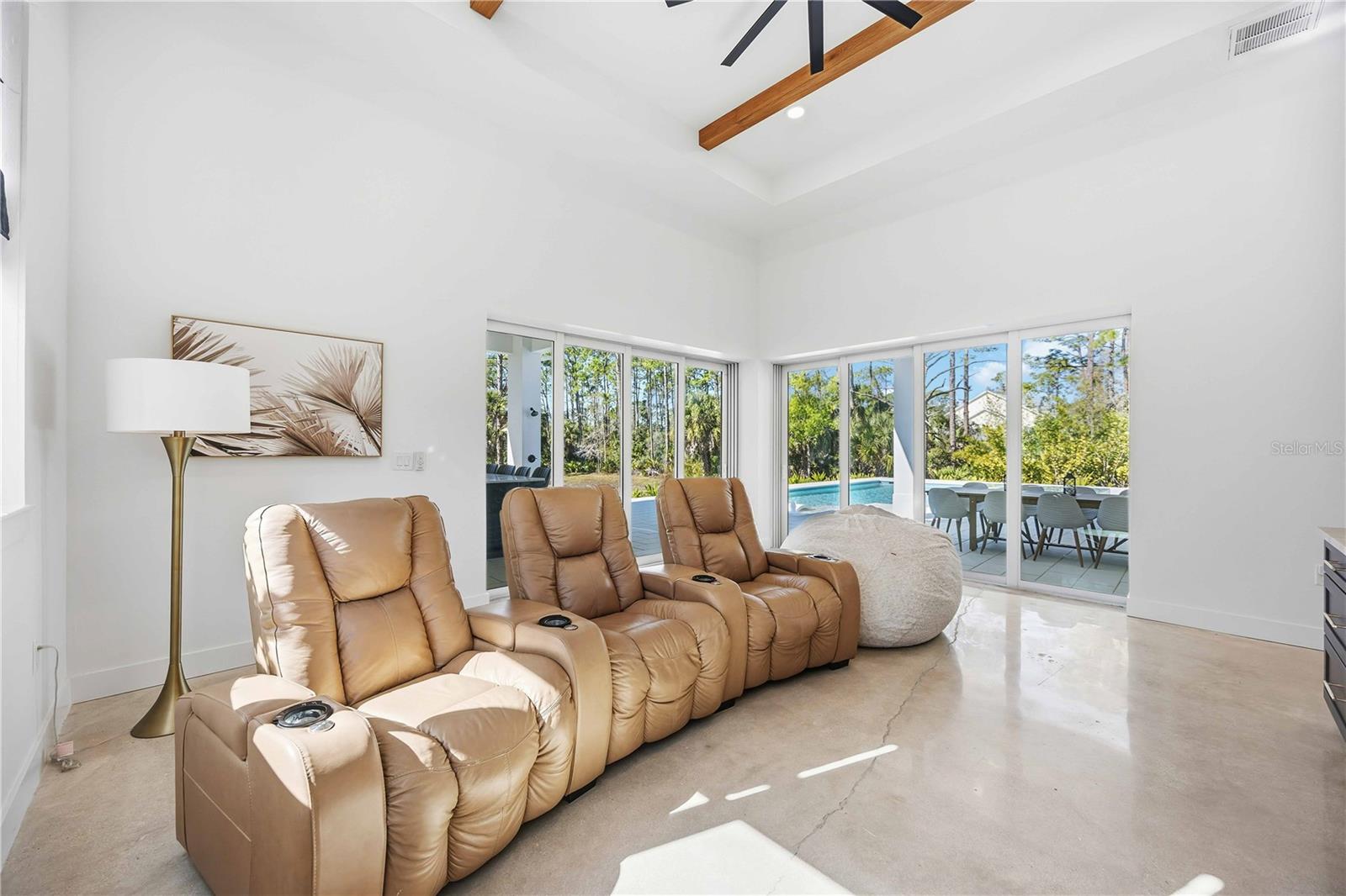 143 CREEK DR SE, PORT CHARLOTTE, FL, 33952