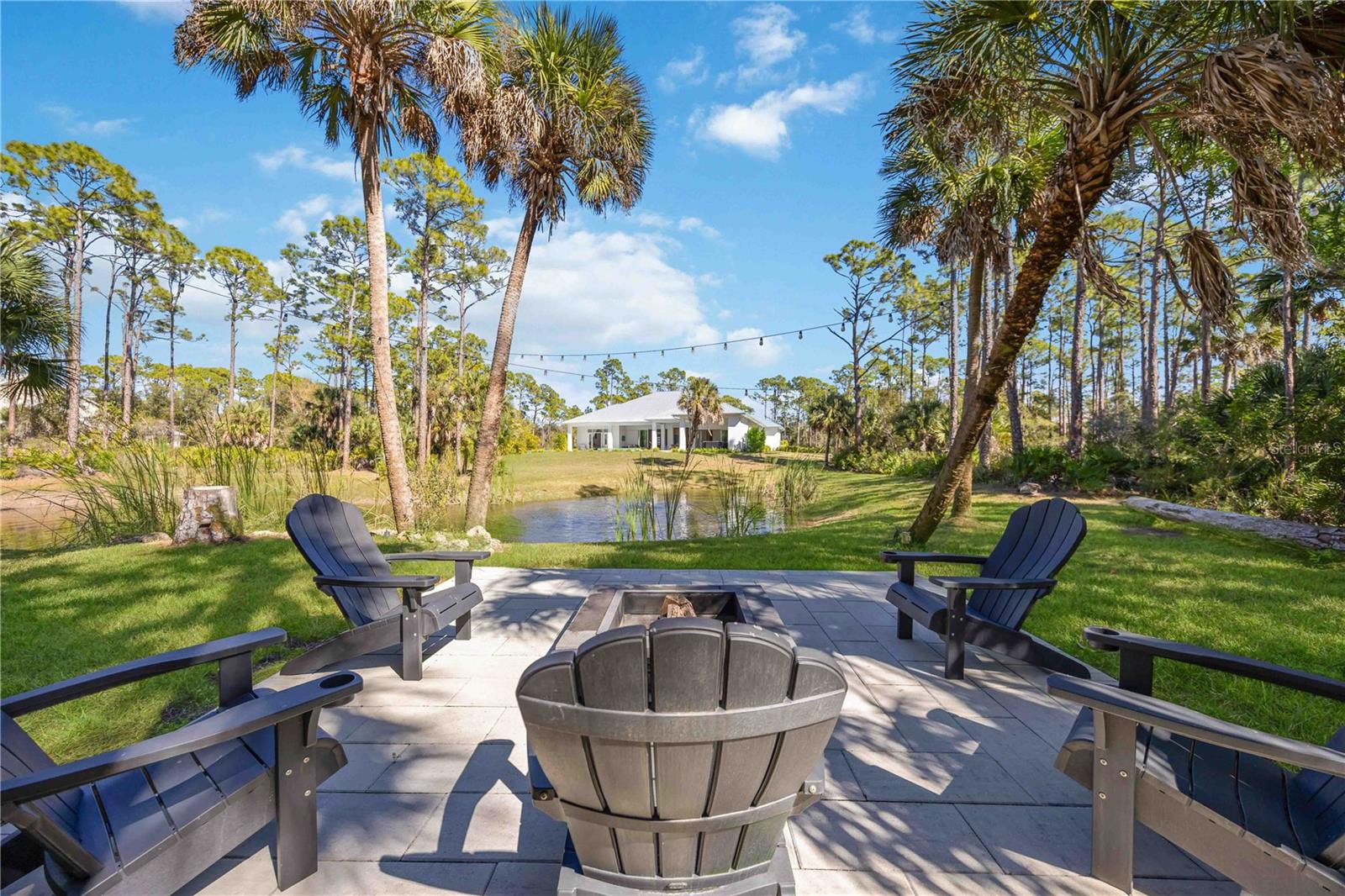 143 CREEK DR SE, PORT CHARLOTTE, FL, 33952