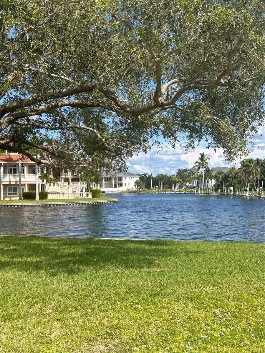 143 CREEK DR SE, PORT CHARLOTTE, FL, 33952