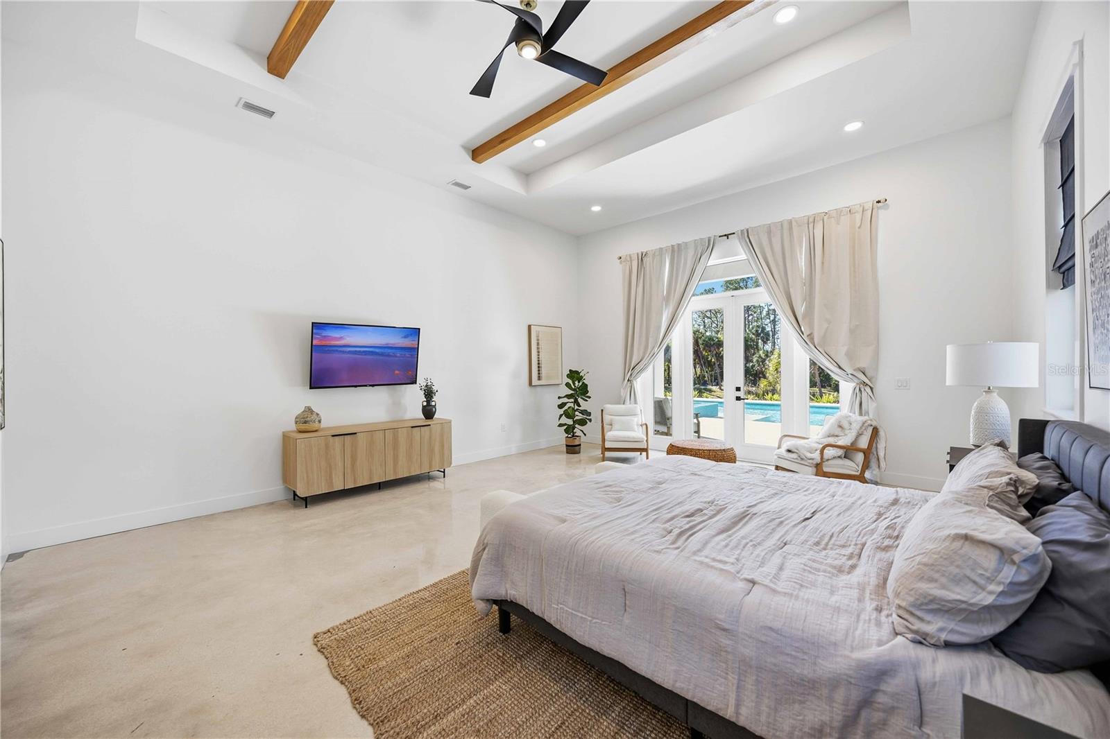 143 CREEK DR SE, PORT CHARLOTTE, FL, 33952