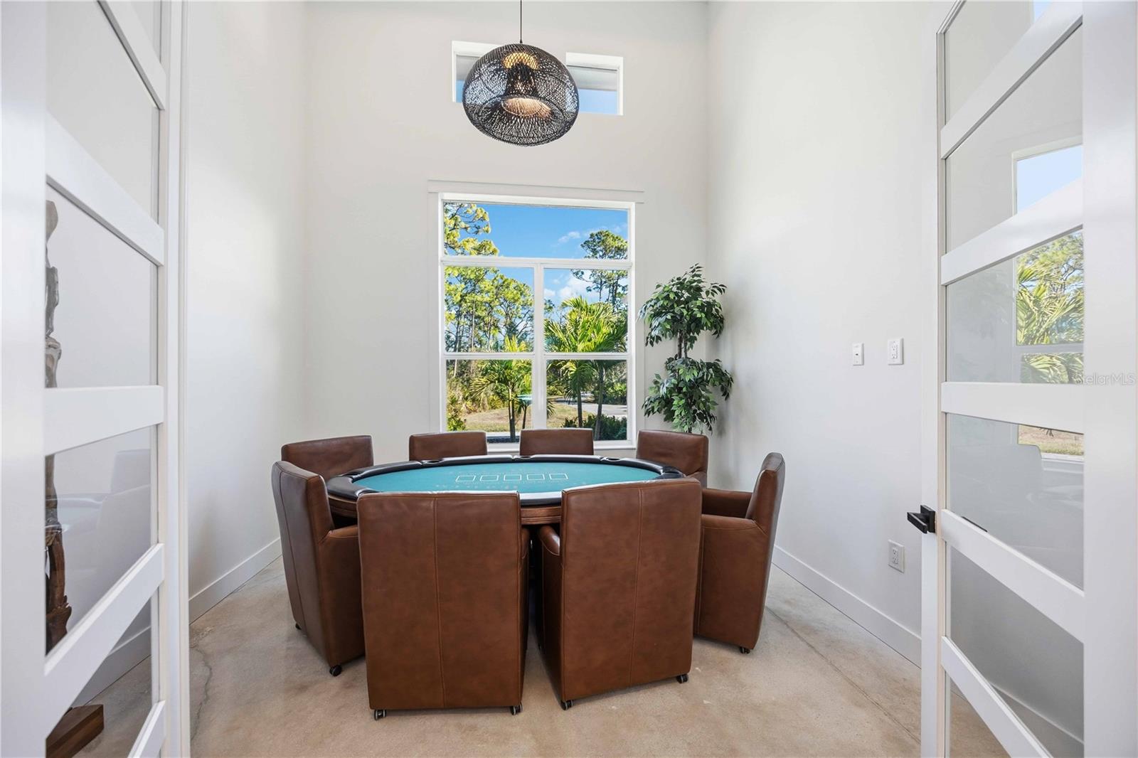 143 CREEK DR SE, PORT CHARLOTTE, FL, 33952