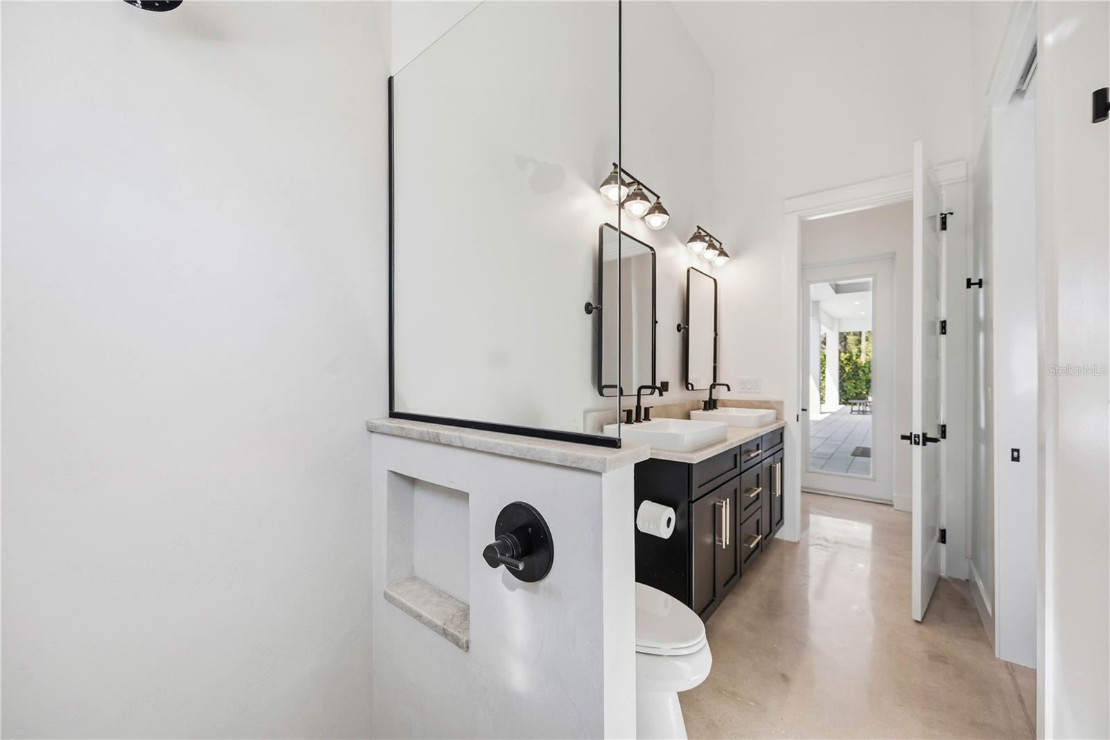 143 CREEK DR SE, PORT CHARLOTTE, FL, 33952