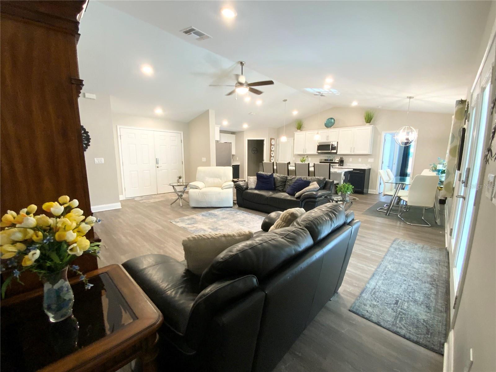 692 HOWARD RD, AUBURNDALE, FL, 33823