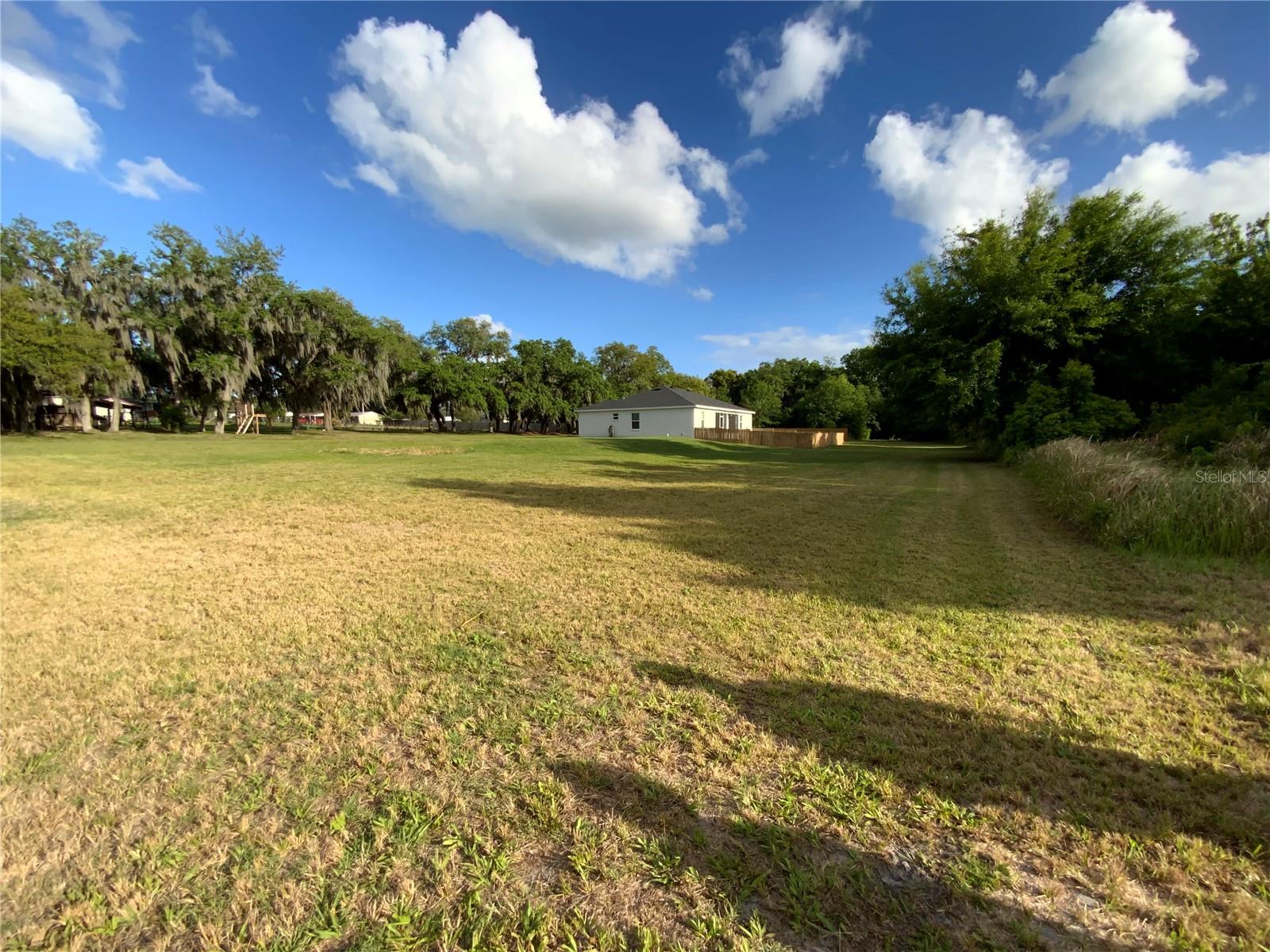 692 HOWARD RD, AUBURNDALE, FL, 33823