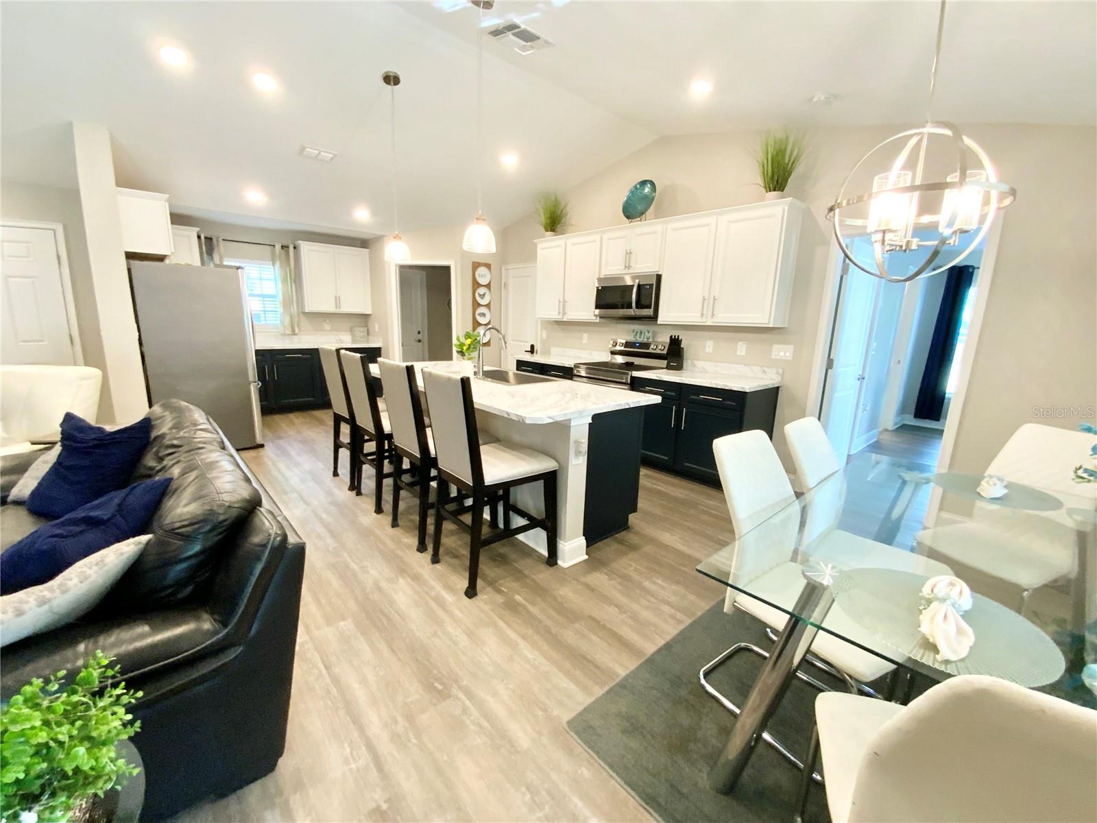 692 HOWARD RD, AUBURNDALE, FL, 33823