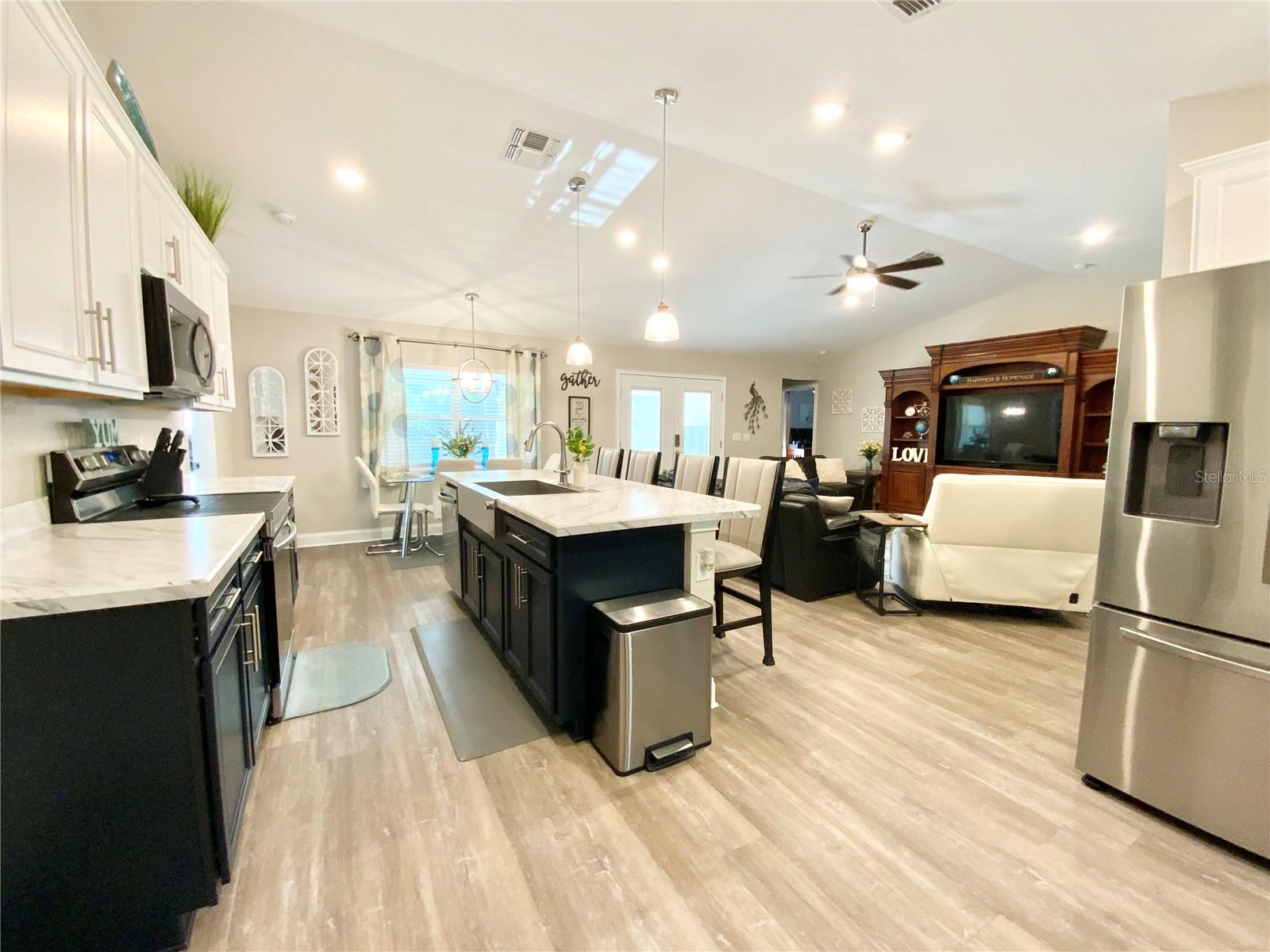 692 HOWARD RD, AUBURNDALE, FL, 33823