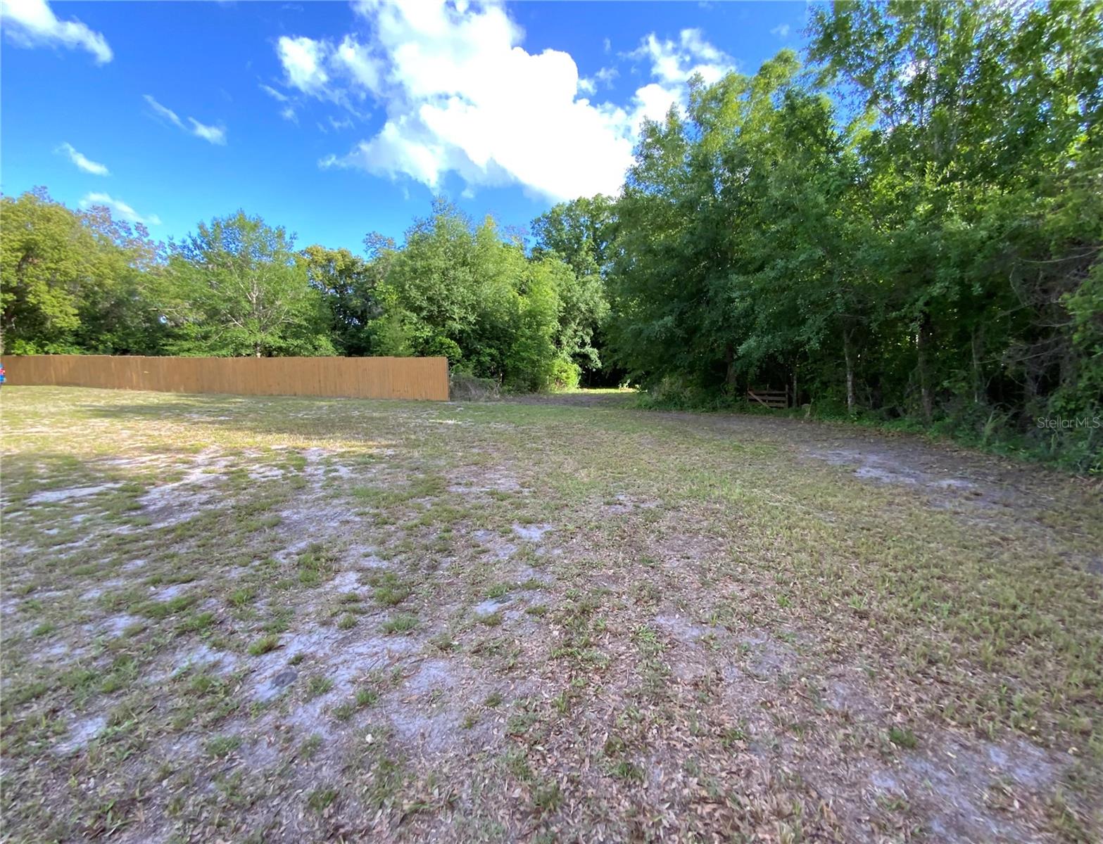 692 HOWARD RD, AUBURNDALE, FL, 33823