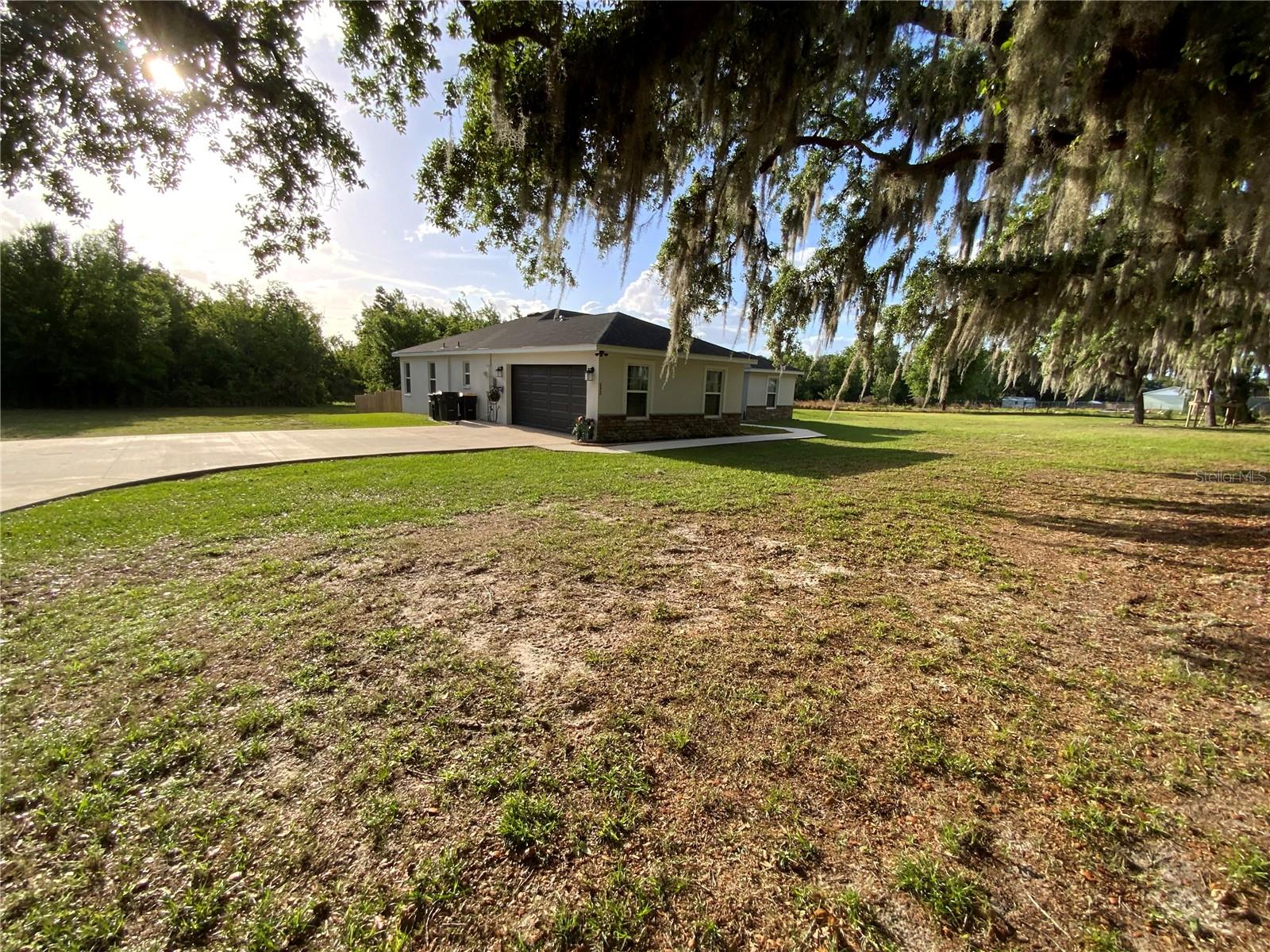 692 HOWARD RD, AUBURNDALE, FL, 33823