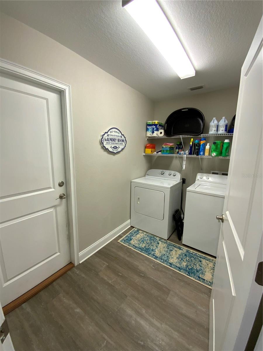 692 HOWARD RD, AUBURNDALE, FL, 33823