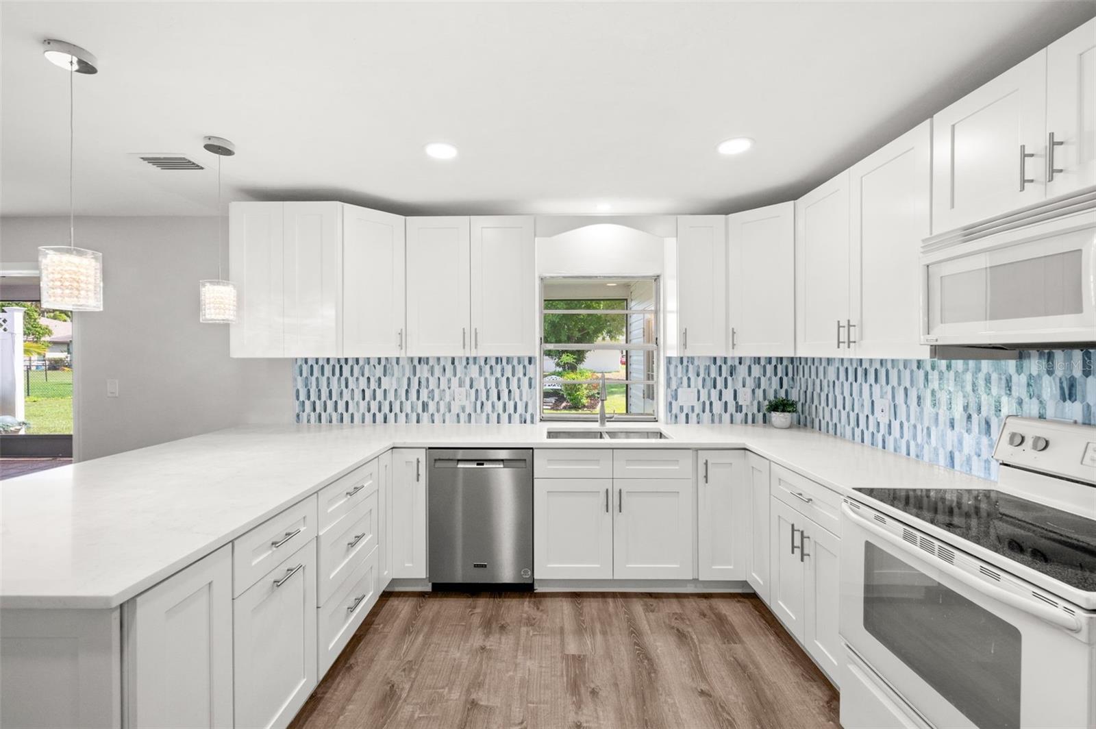 706 SW 51ST  STREET TER, CAPE CORAL, FL, 33914