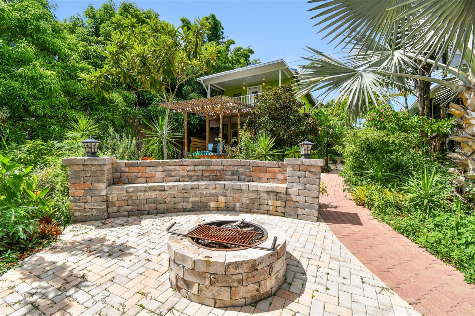 3203 E YUKON ST, TAMPA, FL, 33604