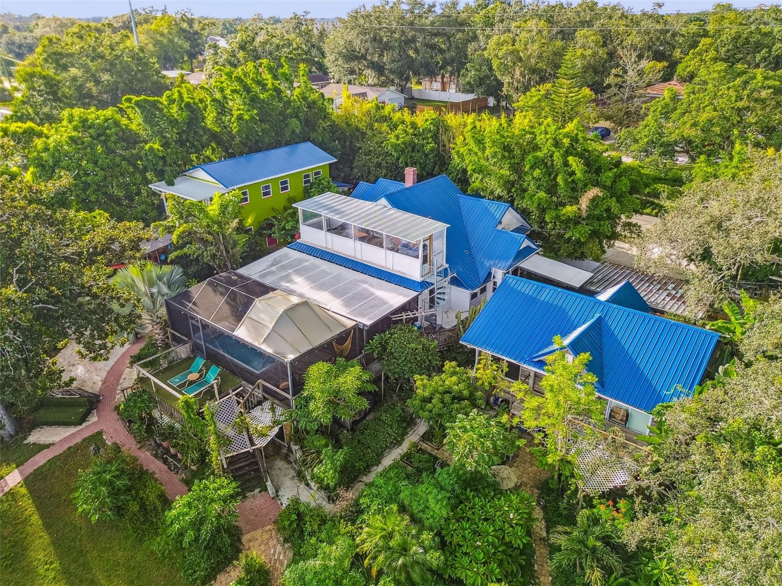 3203 E YUKON ST, TAMPA, FL, 33604