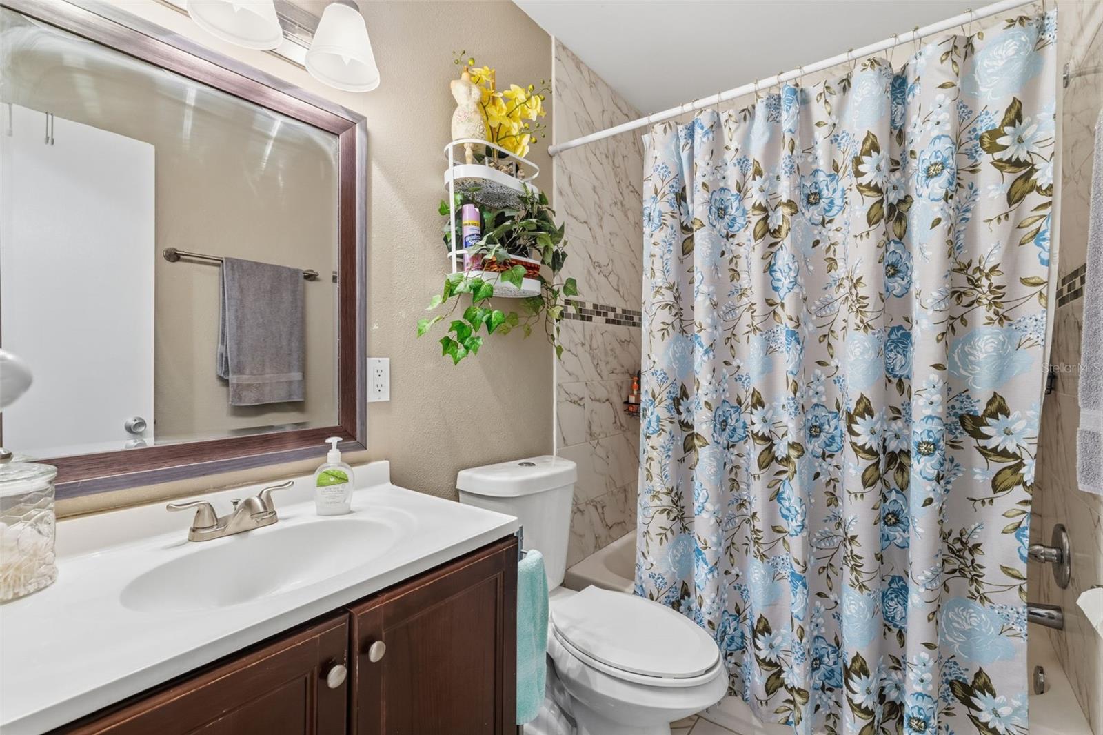 7103 CORONADO CT, TAMPA, FL, 33615