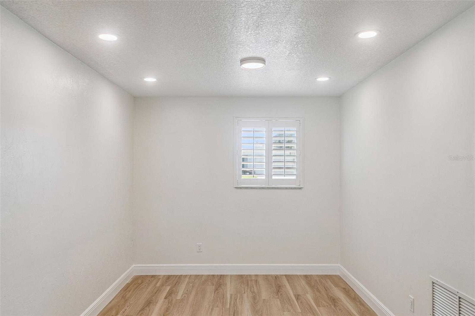 3050 PRINCETON AVE, DAYTONA BEACH, FL, 32118