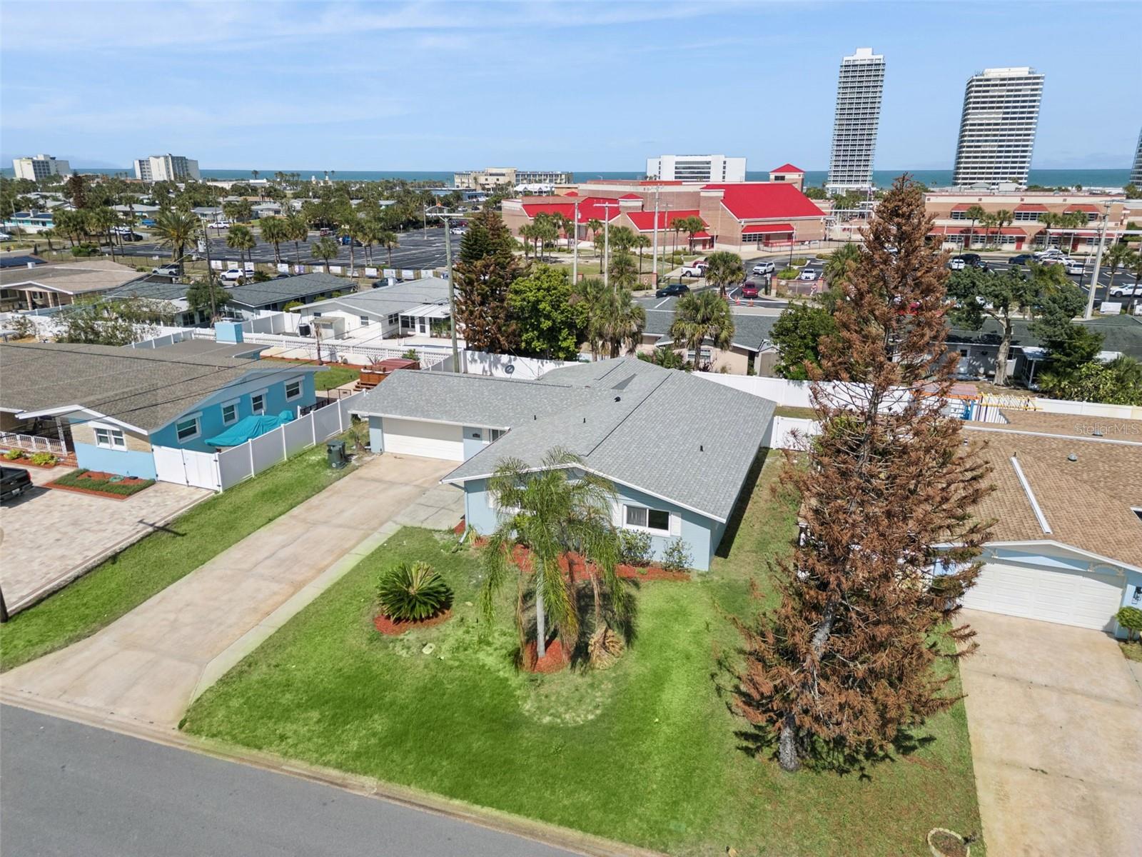 3050 PRINCETON AVE, DAYTONA BEACH, FL, 32118