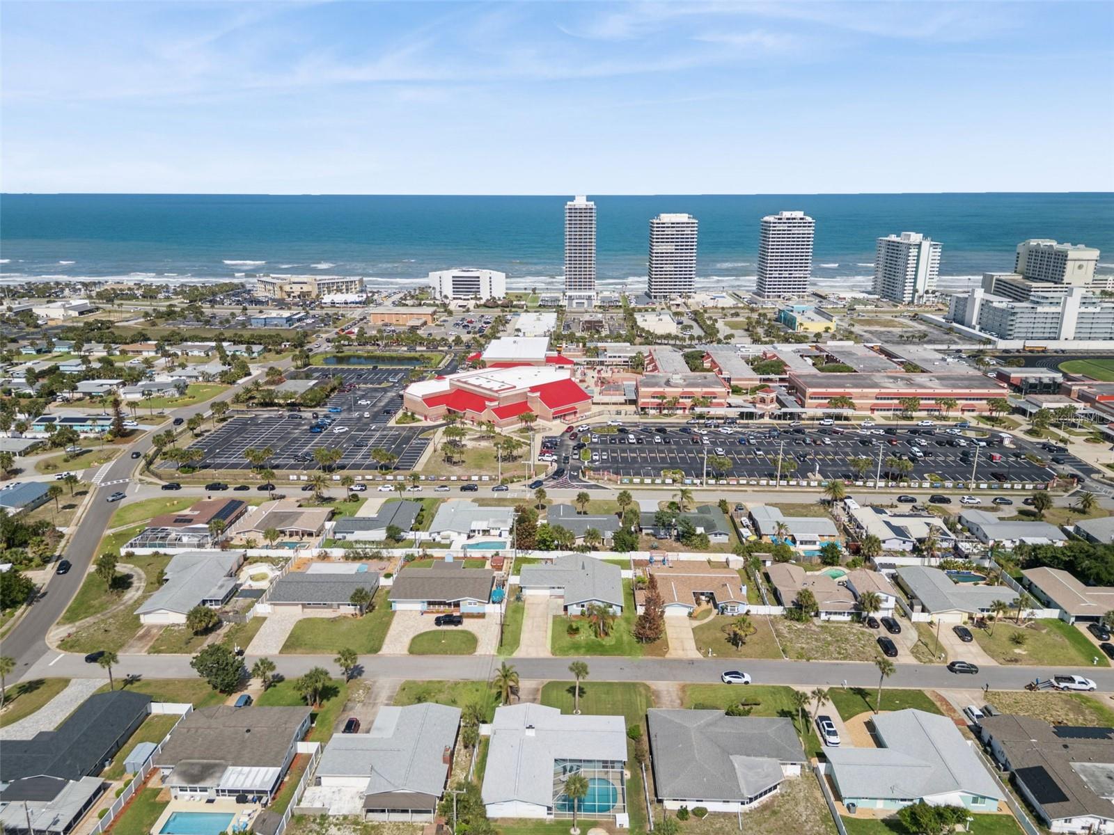 3050 PRINCETON AVE, DAYTONA BEACH, FL, 32118