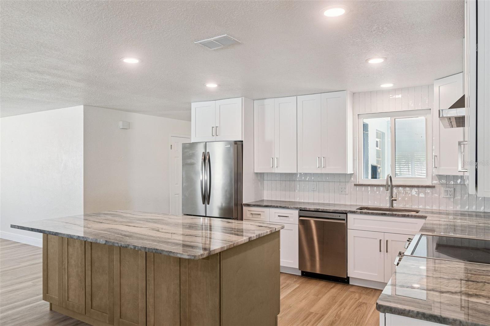 3050 PRINCETON AVE, DAYTONA BEACH, FL, 32118