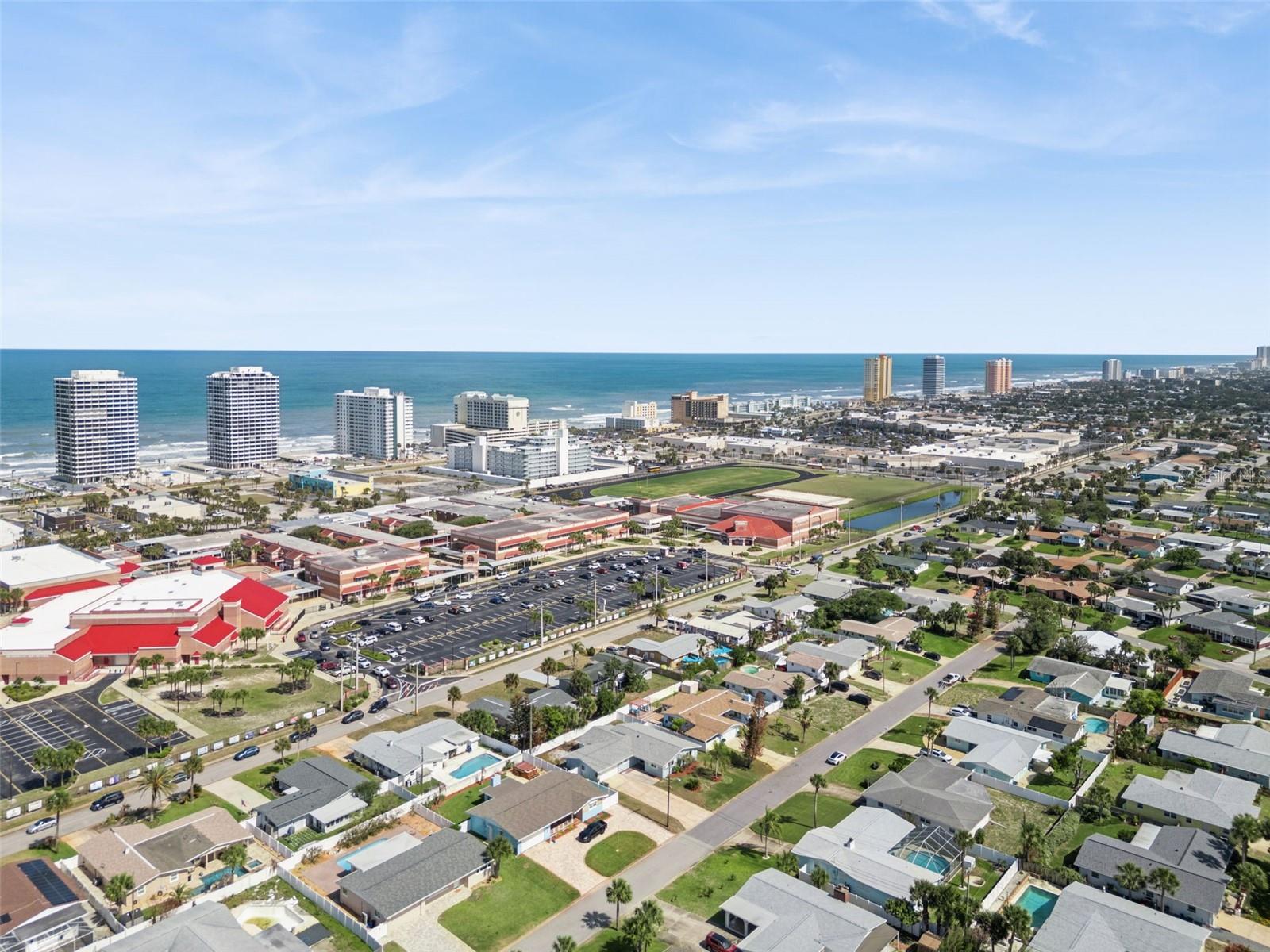 3050 PRINCETON AVE, DAYTONA BEACH, FL, 32118