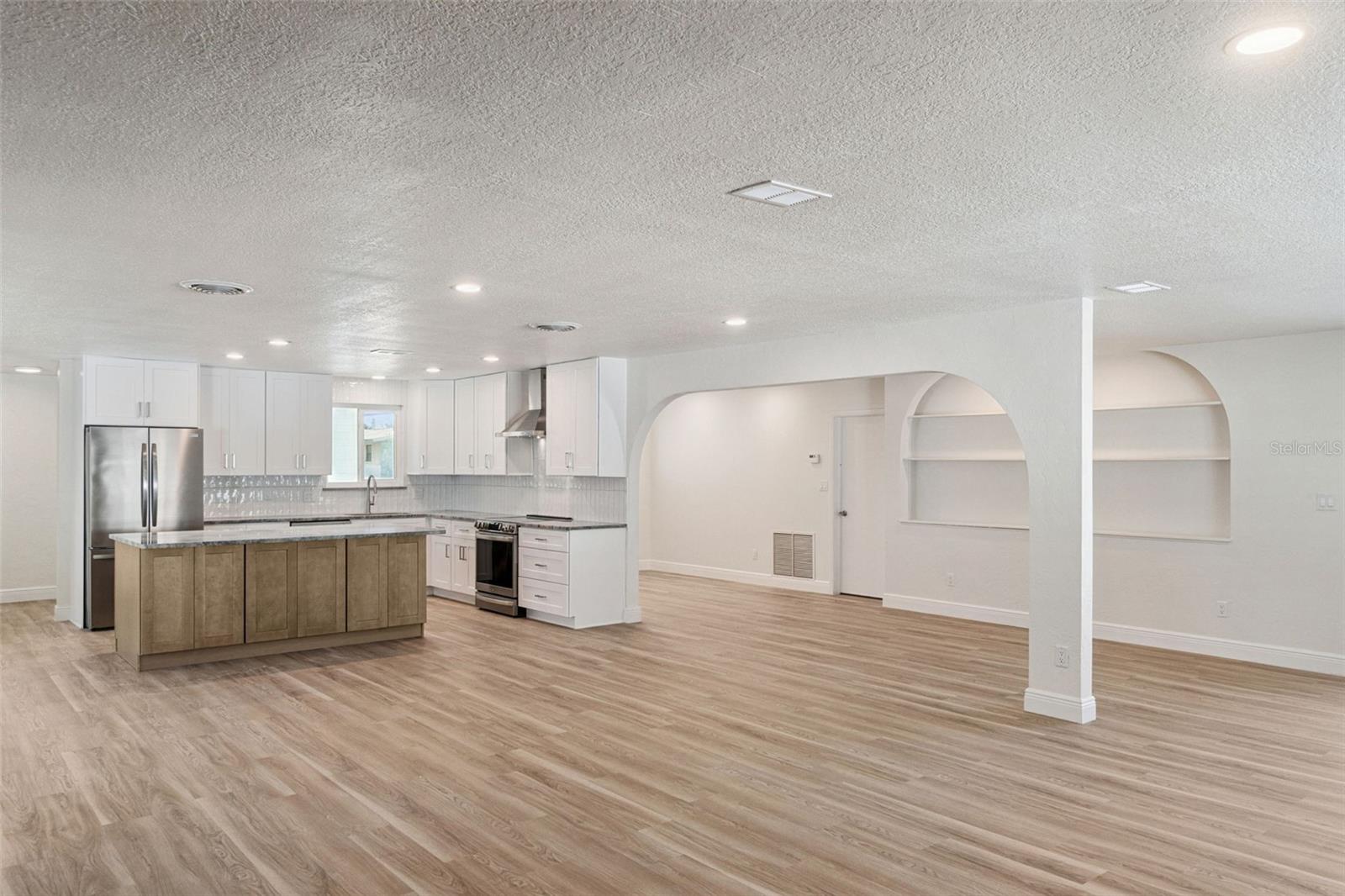 3050 PRINCETON AVE, DAYTONA BEACH, FL, 32118