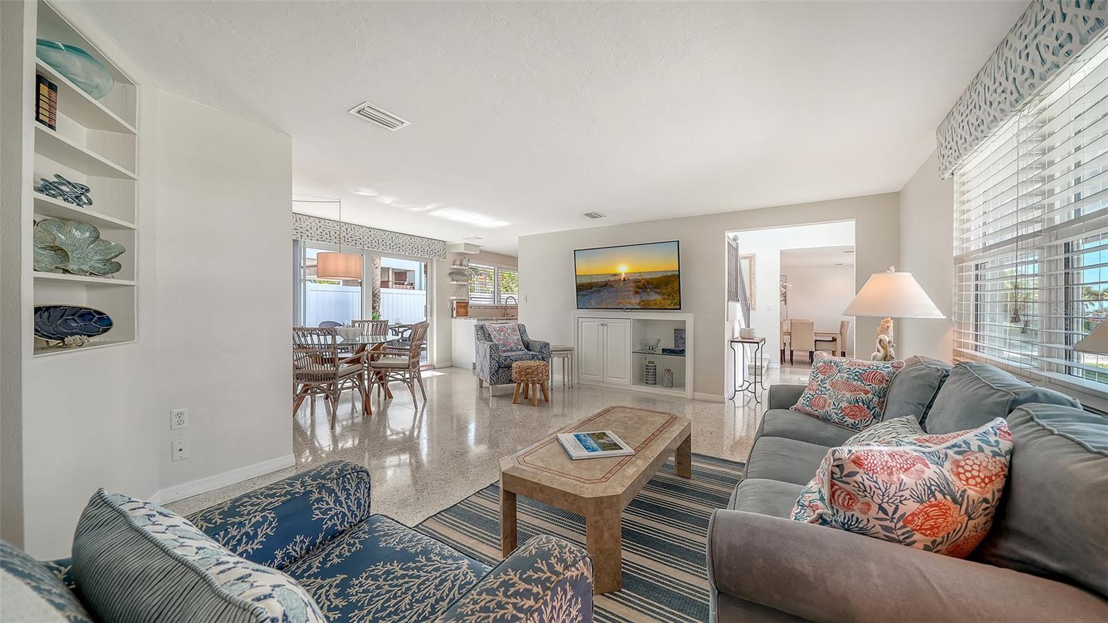 404 S POLK DR, SARASOTA, FL, 34236