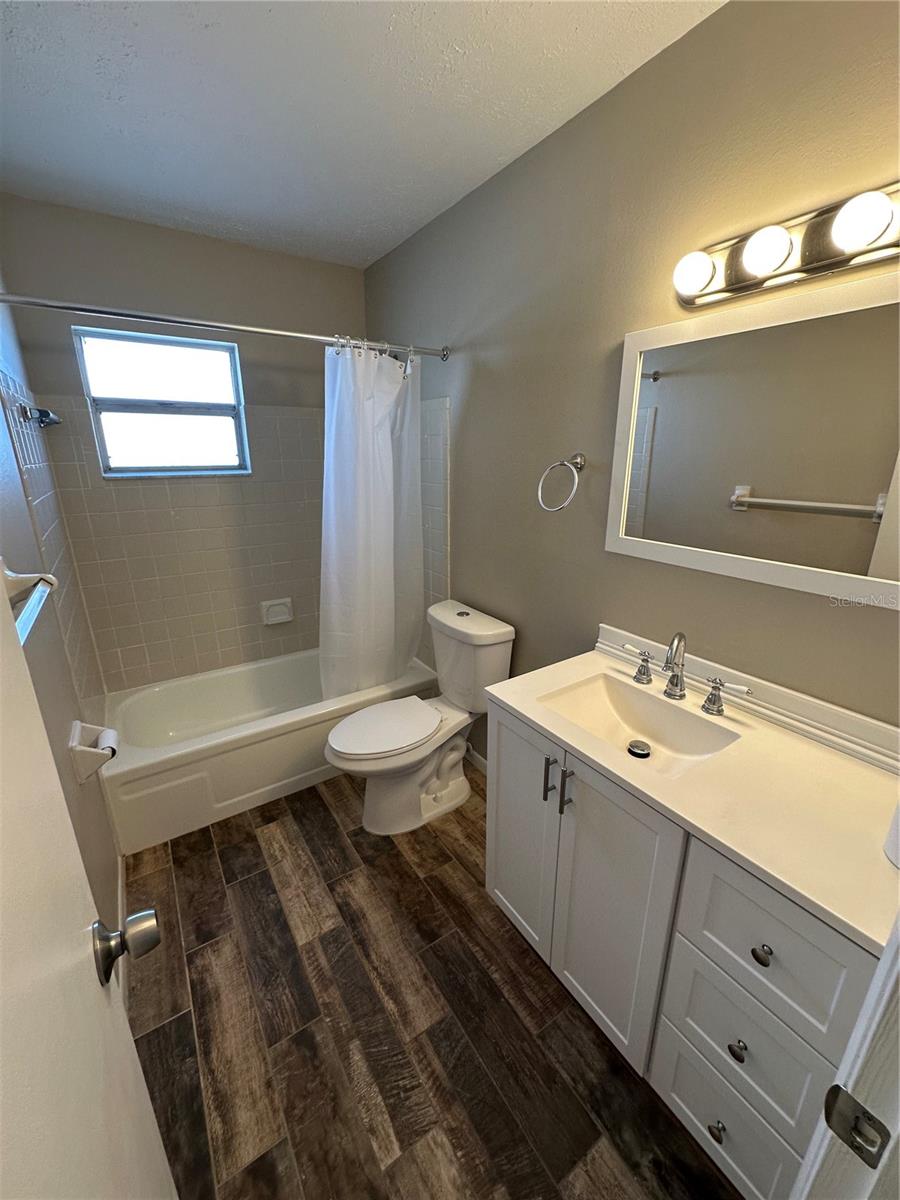 1025 APOLLO BEACH BLVD #D, APOLLO BEACH, FL, 33572