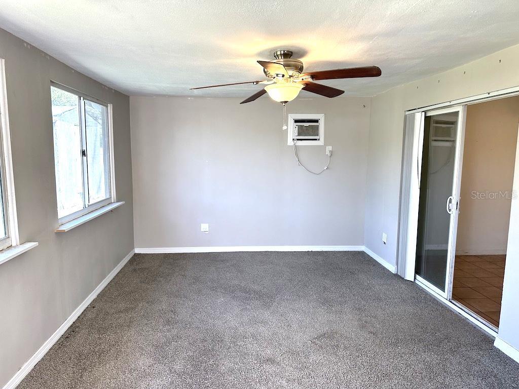 6131 42ND AVE N, ST PETERSBURG, FL, 33709