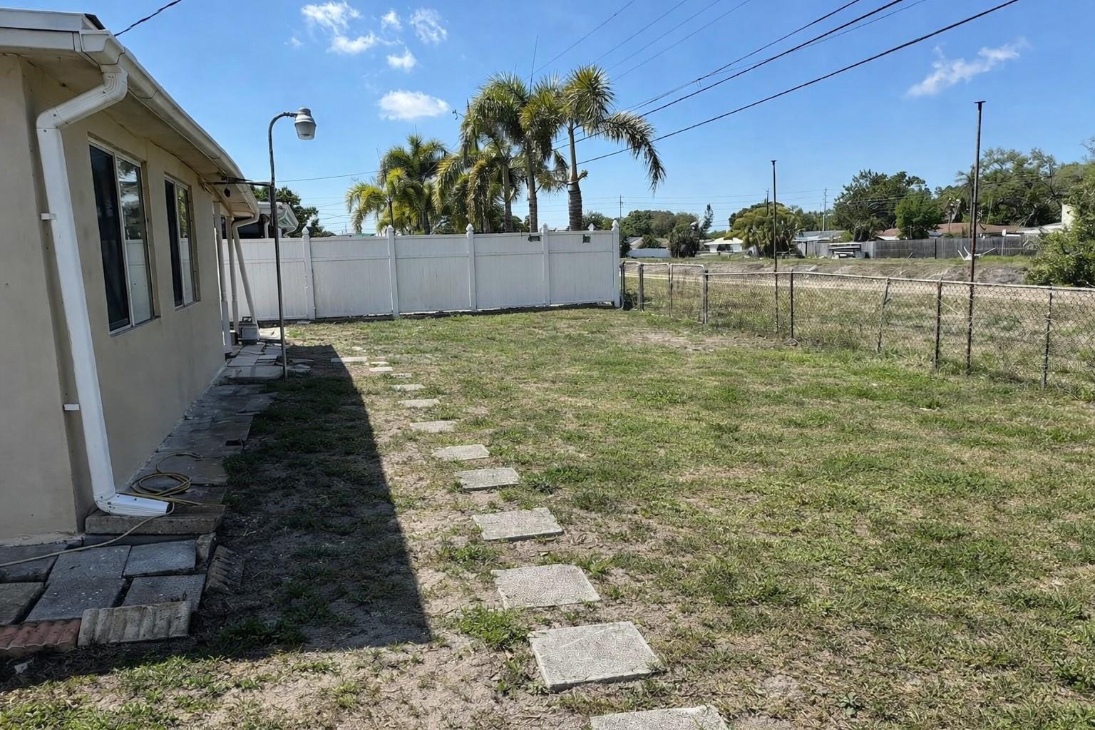 6131 42ND AVE N, ST PETERSBURG, FL, 33709