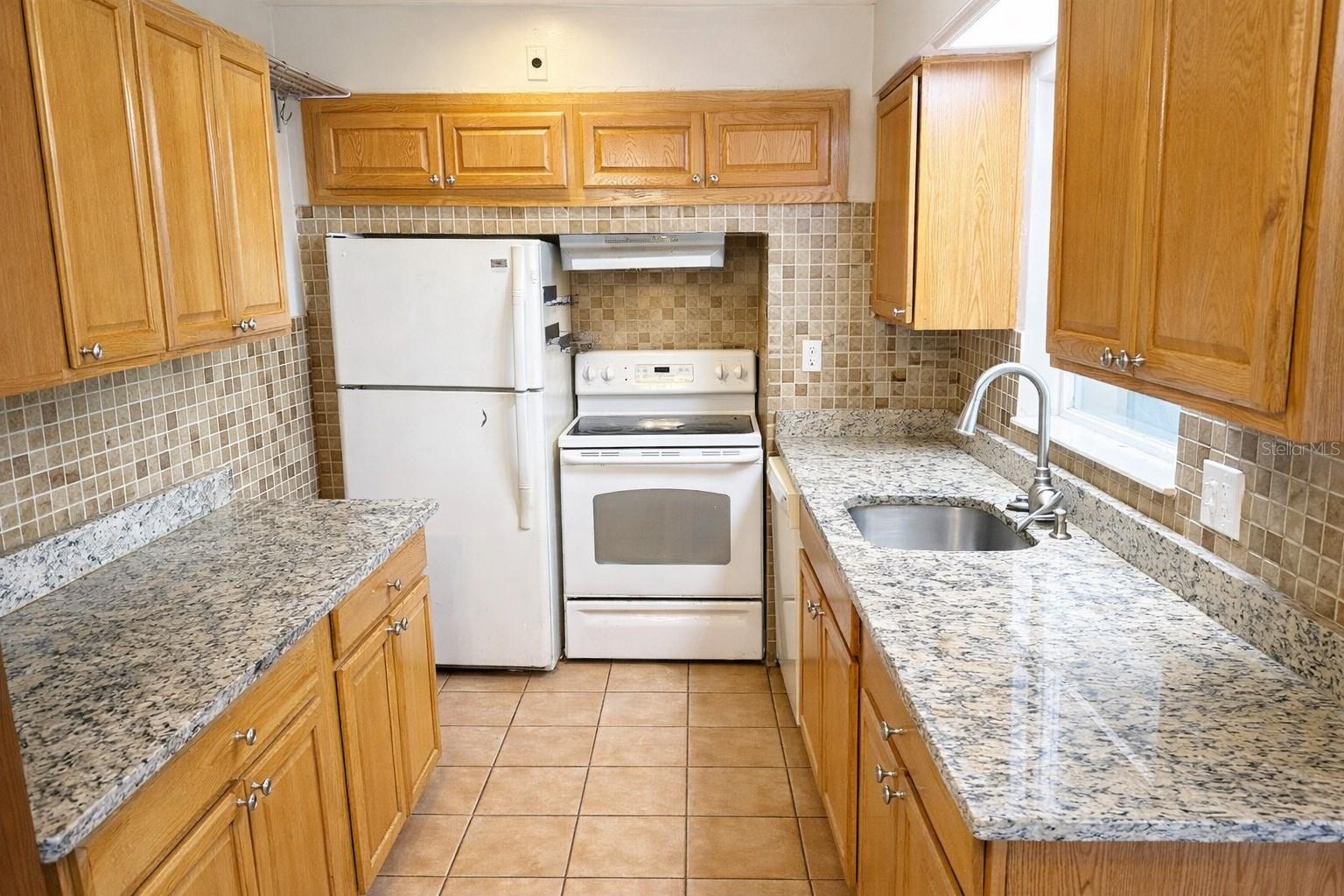 6131 42ND AVE N, ST PETERSBURG, FL, 33709