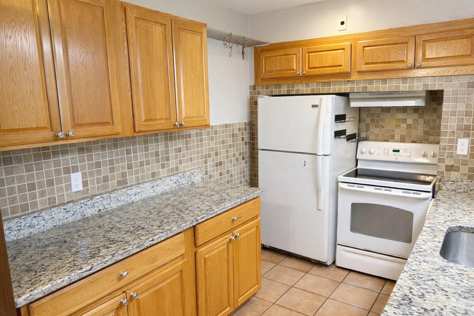 6131 42ND AVE N, ST PETERSBURG, FL, 33709