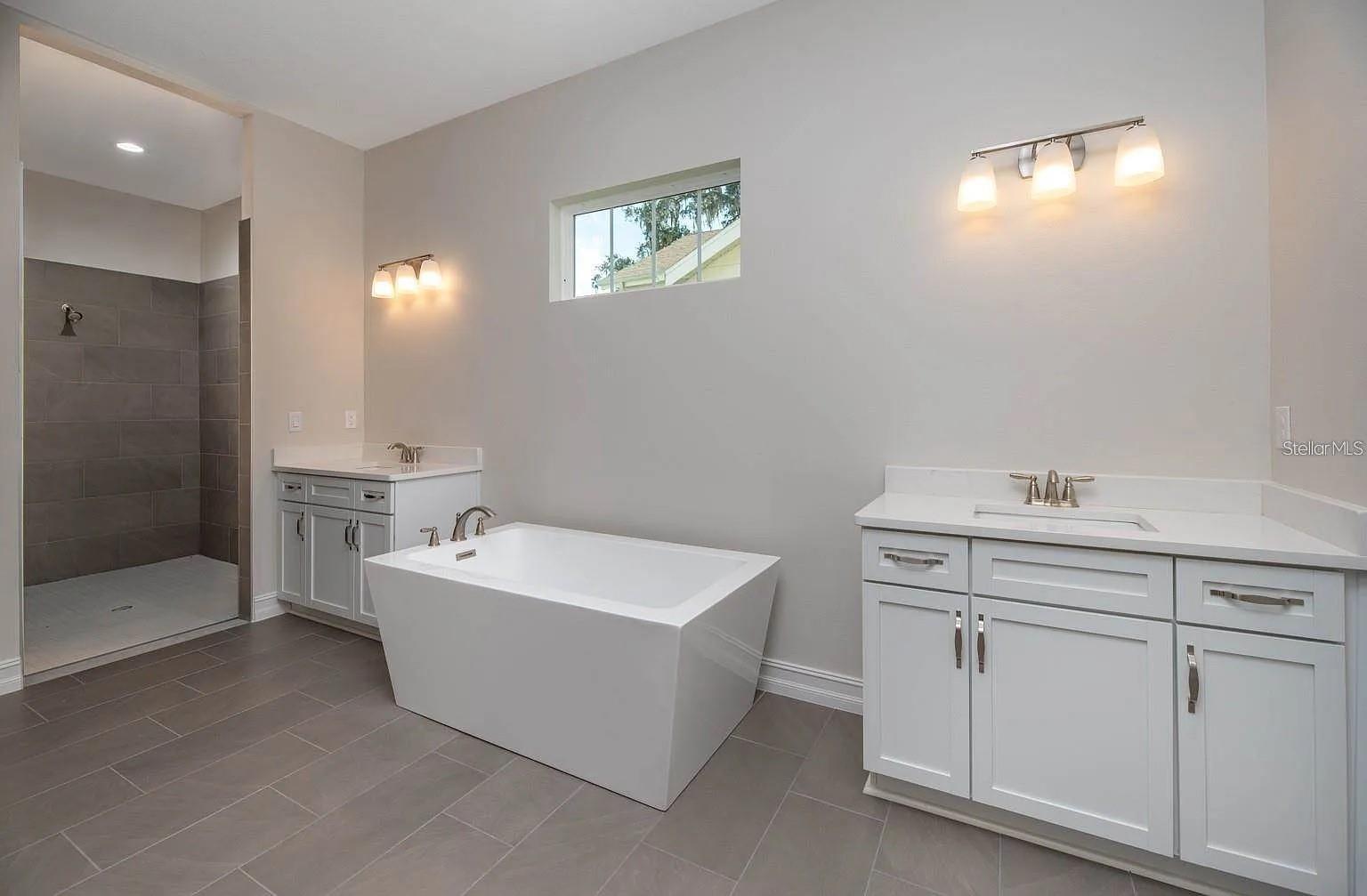 19486 SHELTERED HILLS DR, BROOKSVILLE, FL, 34601