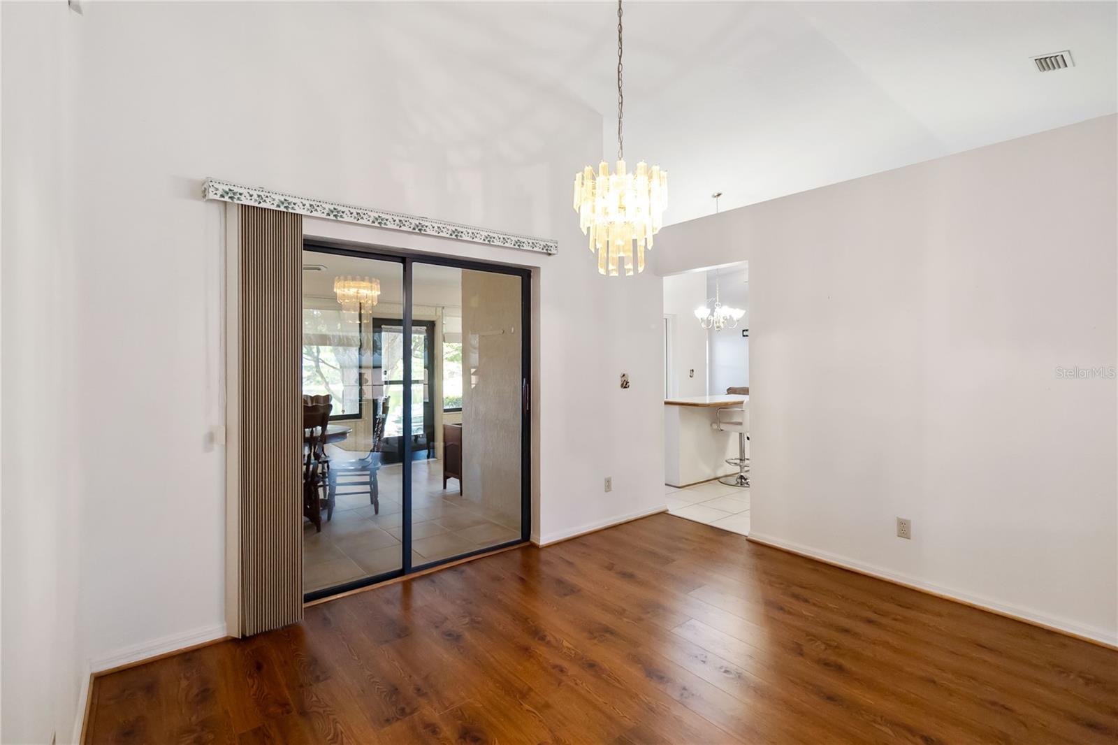 9835 LAKESHORE DR, CLERMONT, FL, 34711