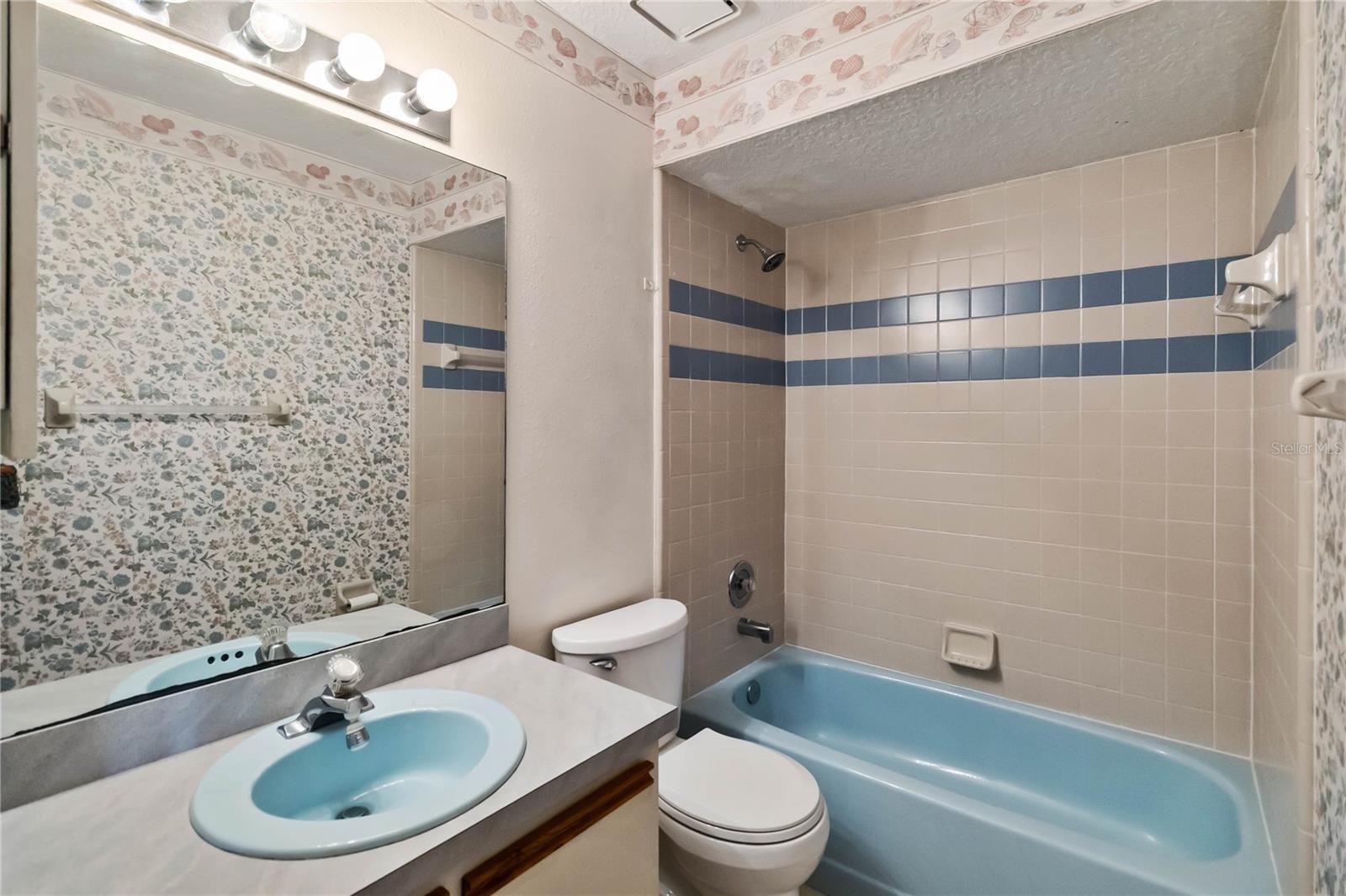 9835 LAKESHORE DR, CLERMONT, FL, 34711