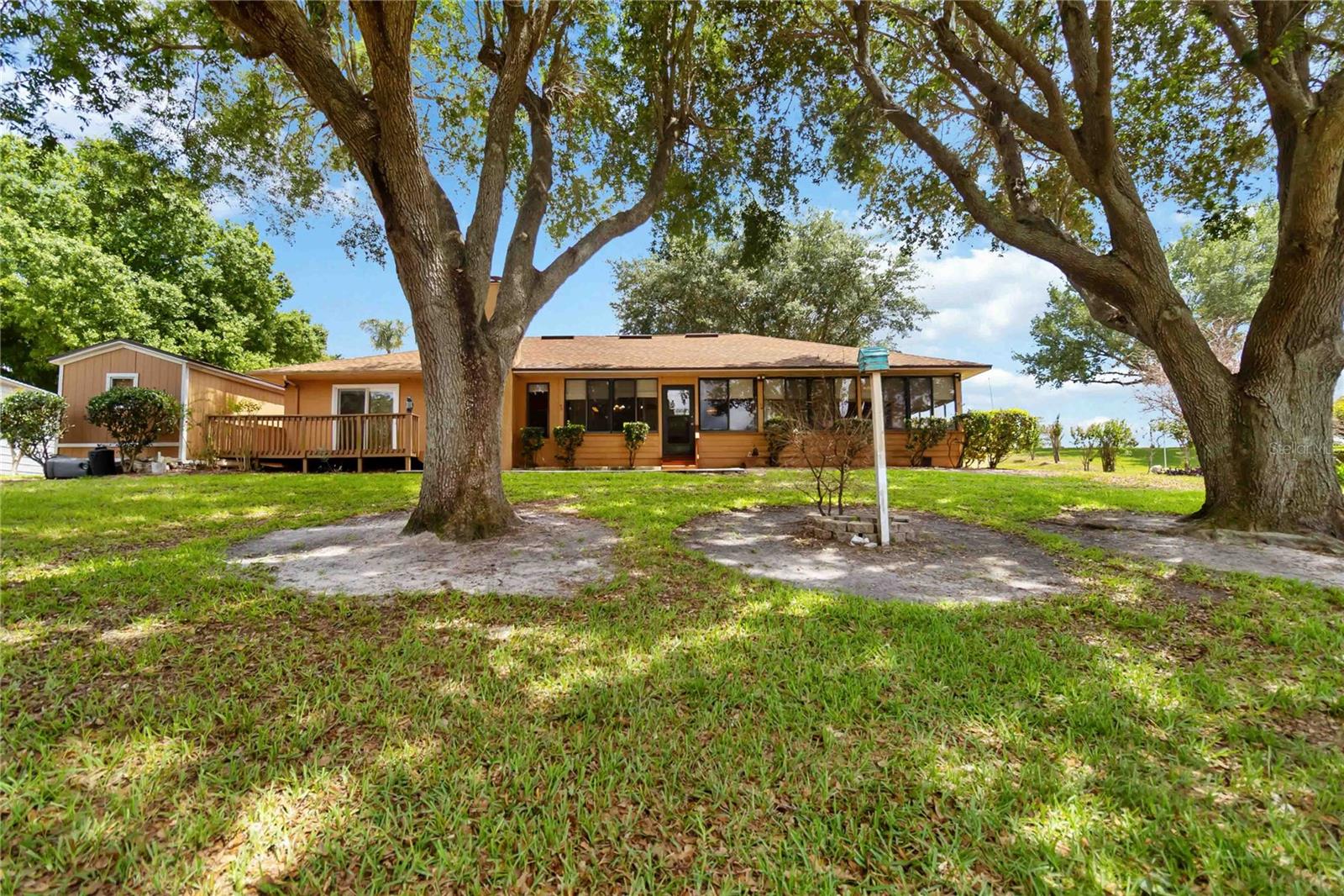 9835 LAKESHORE DR, CLERMONT, FL, 34711