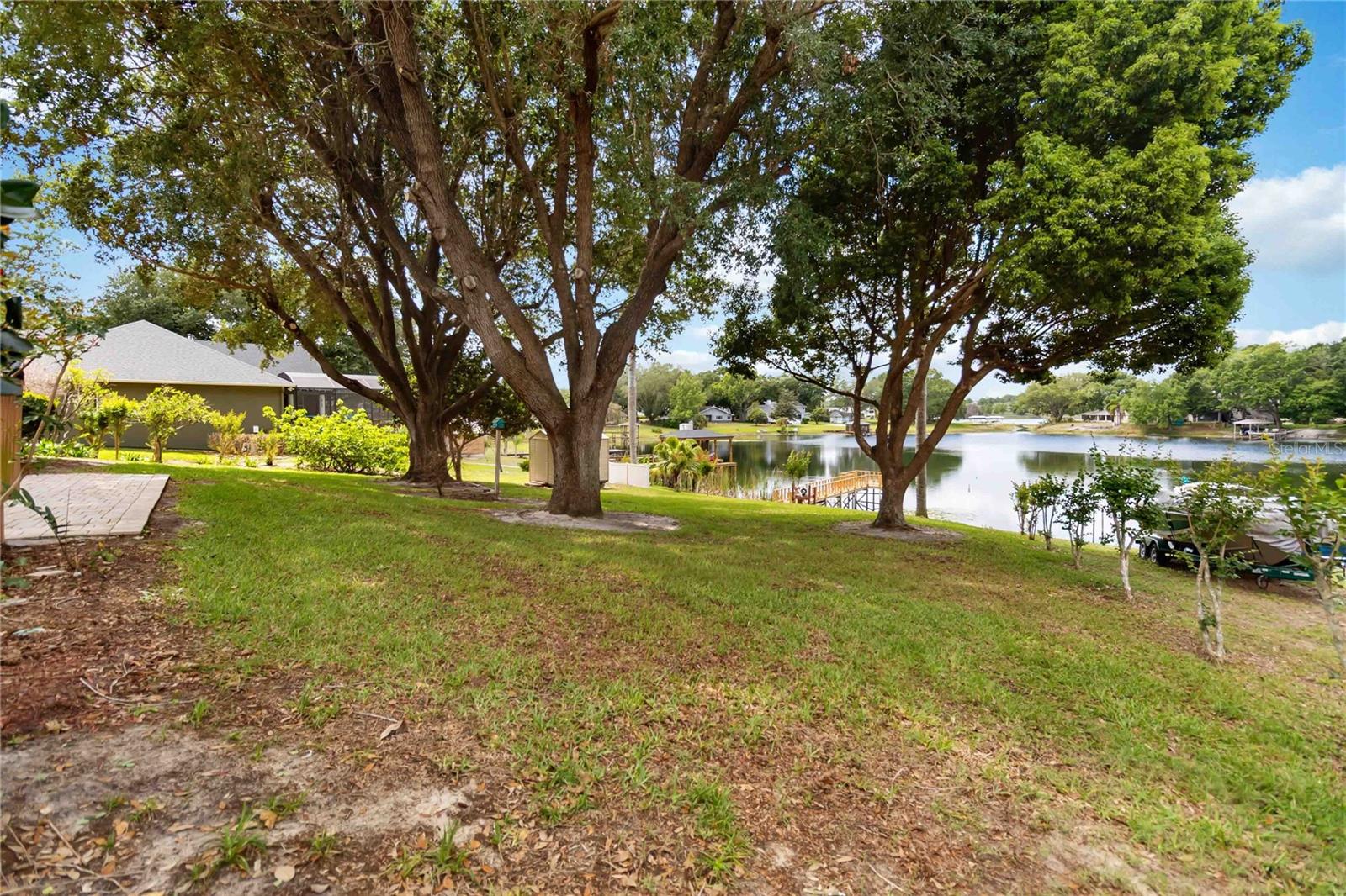 9835 LAKESHORE DR, CLERMONT, FL, 34711