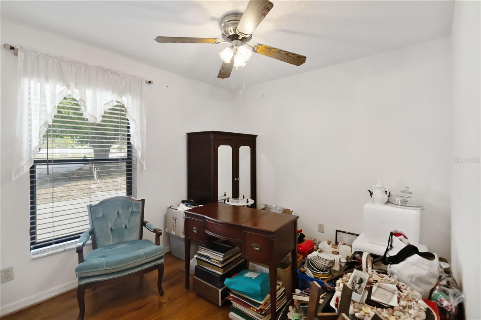 9835 LAKESHORE DR, CLERMONT, FL, 34711