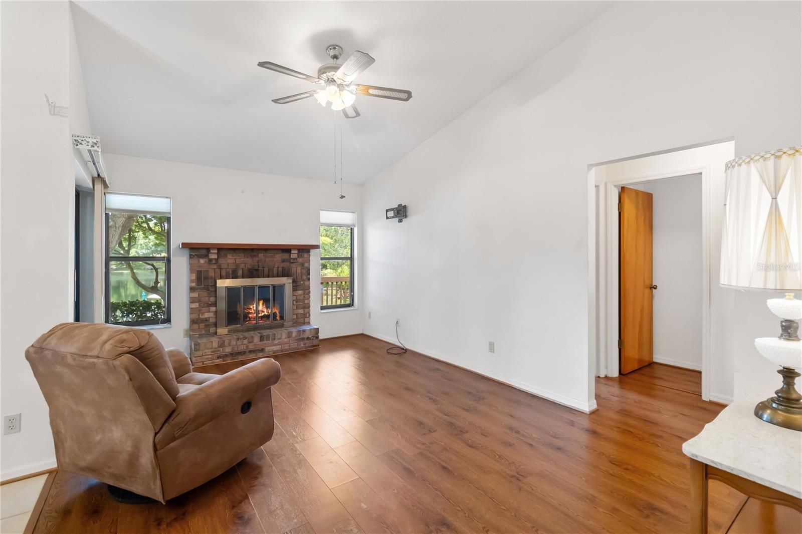 9835 LAKESHORE DR, CLERMONT, FL, 34711