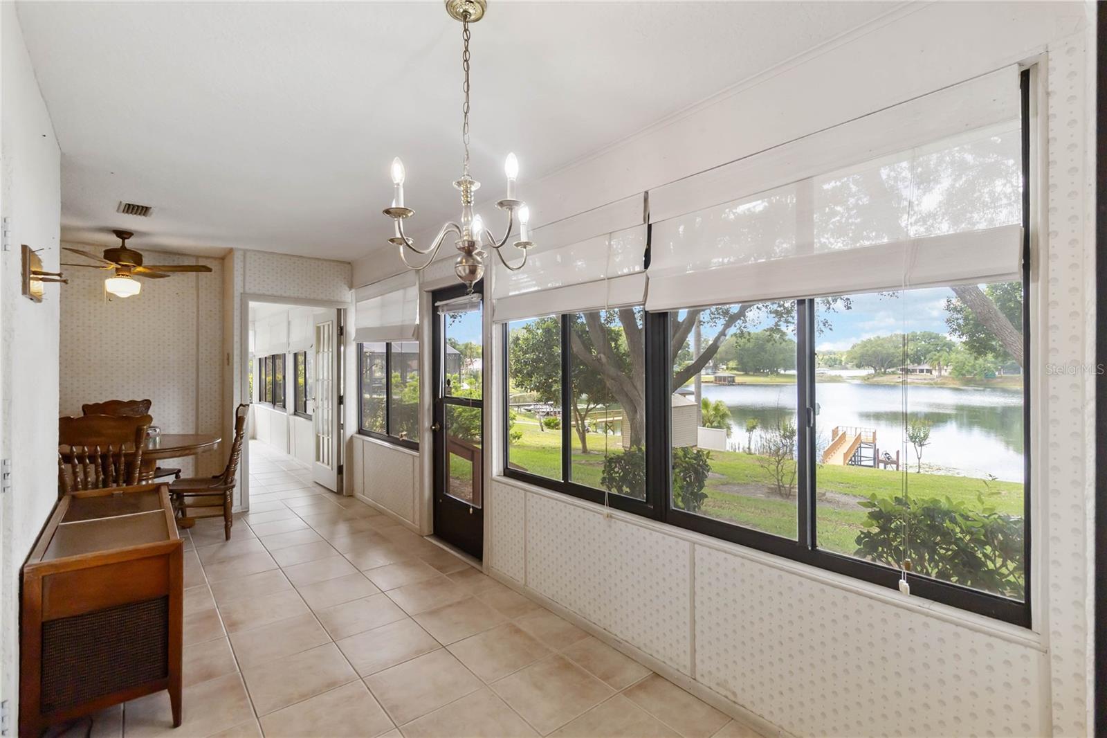 9835 LAKESHORE DR, CLERMONT, FL, 34711