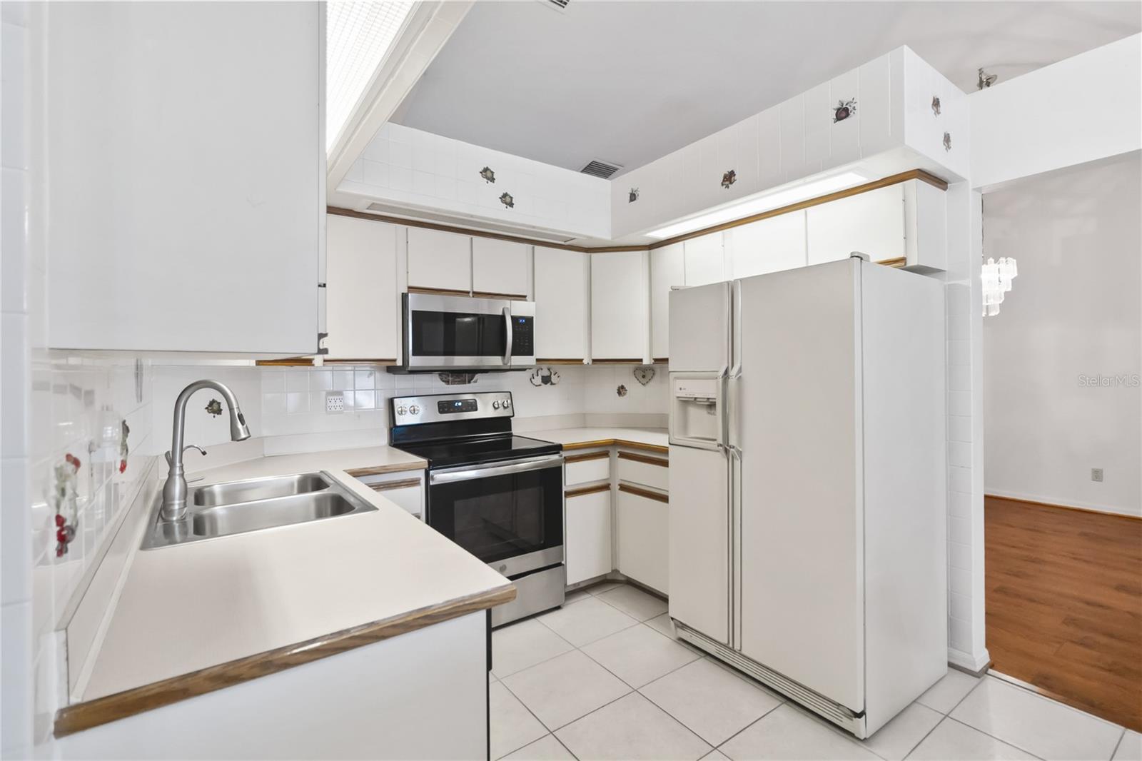 9835 LAKESHORE DR, CLERMONT, FL, 34711