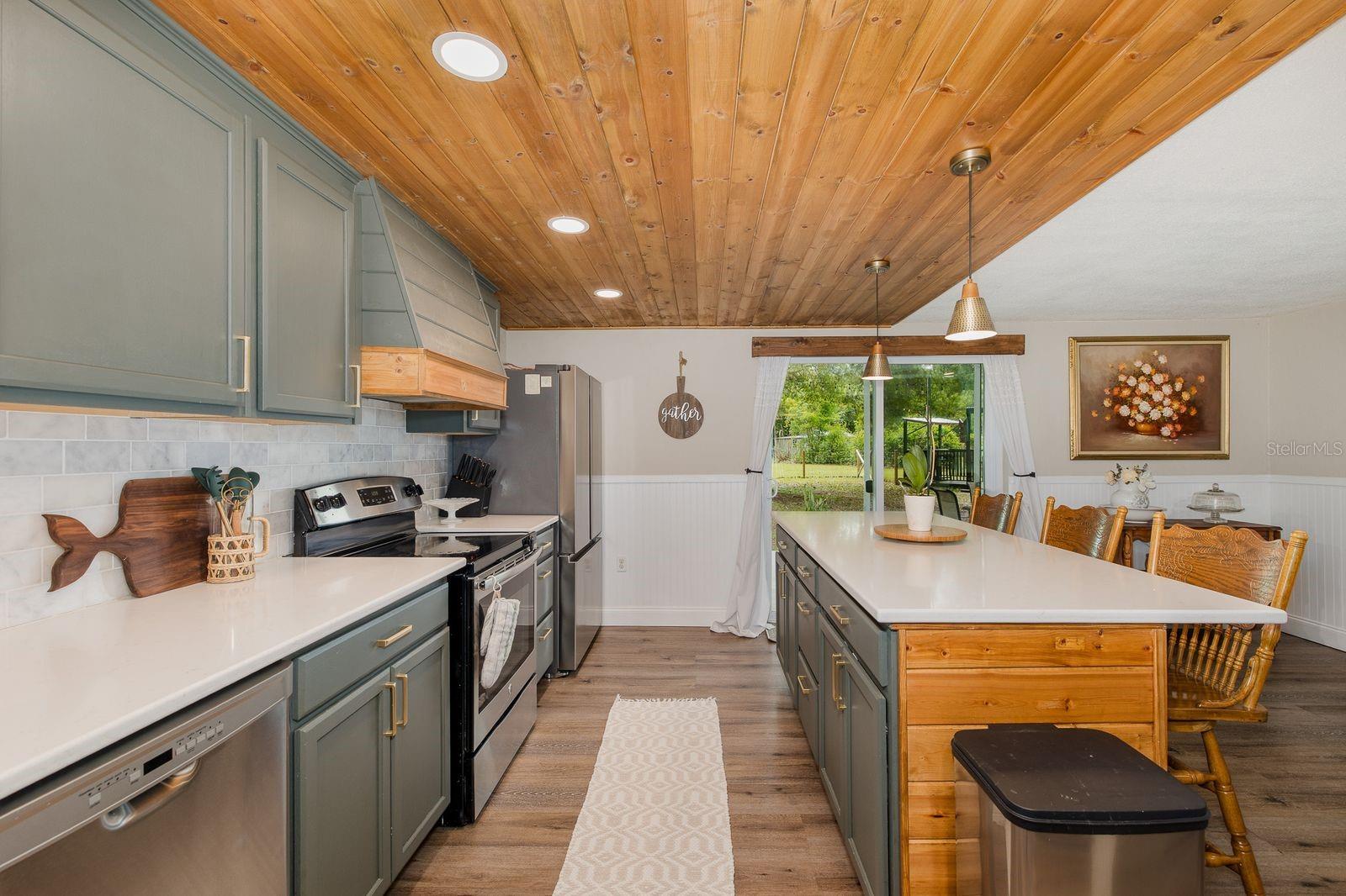 12600 CANTON AVE, HUDSON, FL, 34669