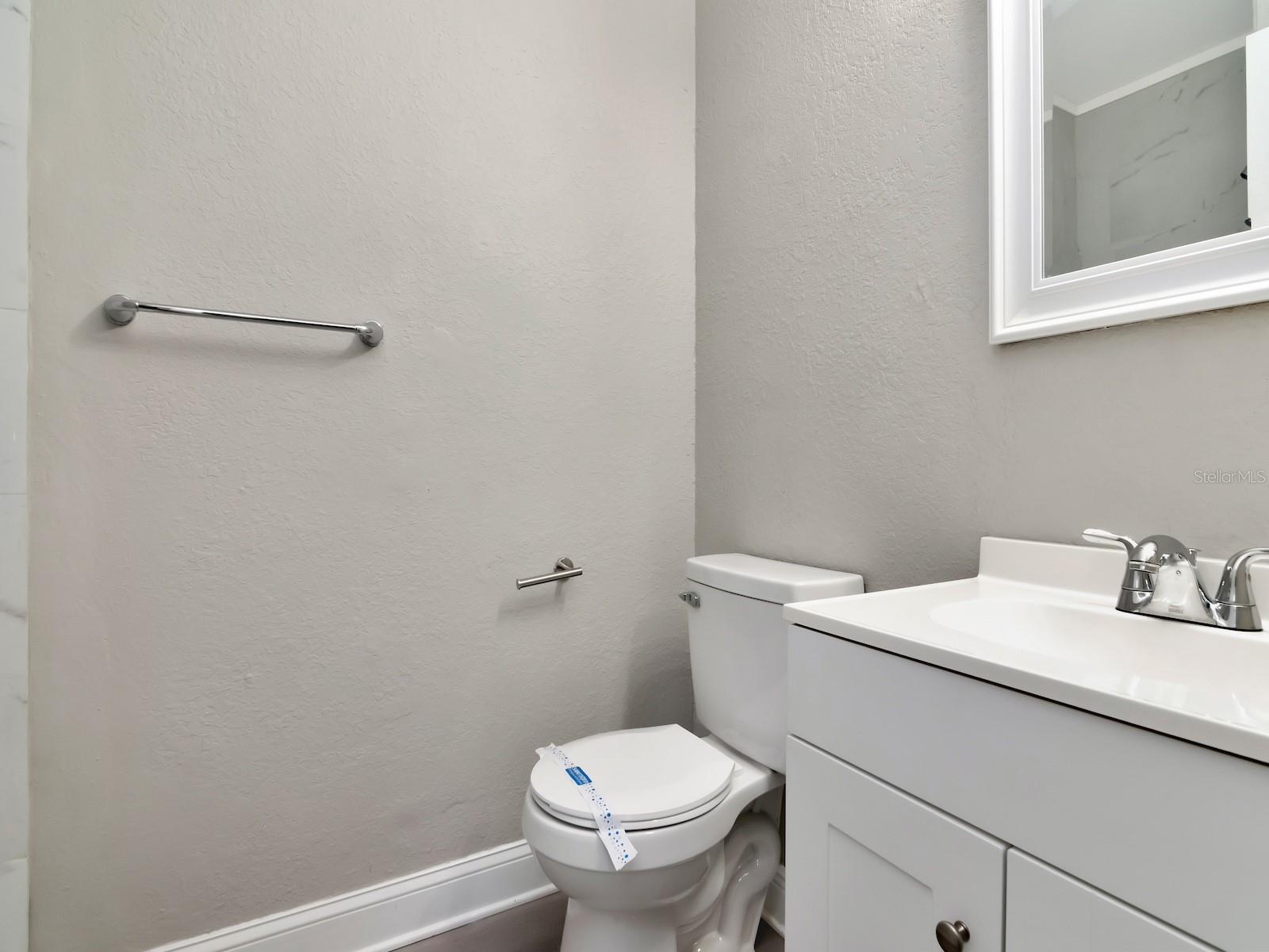 1211 62ND AVE E, BRADENTON, FL, 34203