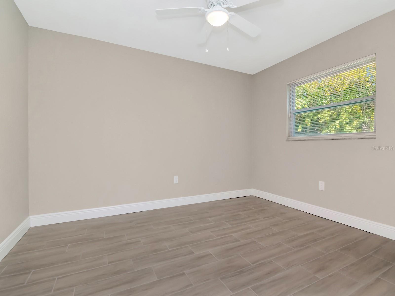 1211 62ND AVE E, BRADENTON, FL, 34203