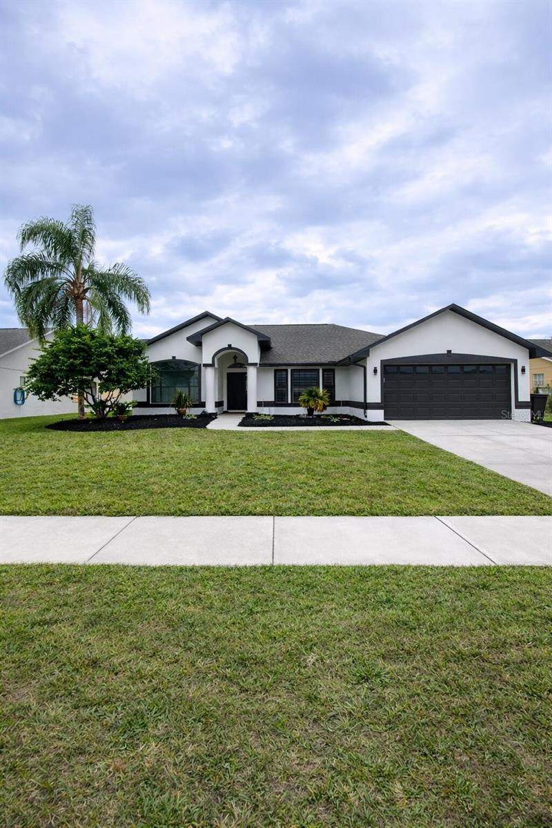 2398 SWEETWATER BLVD, ST CLOUD, FL, 34772