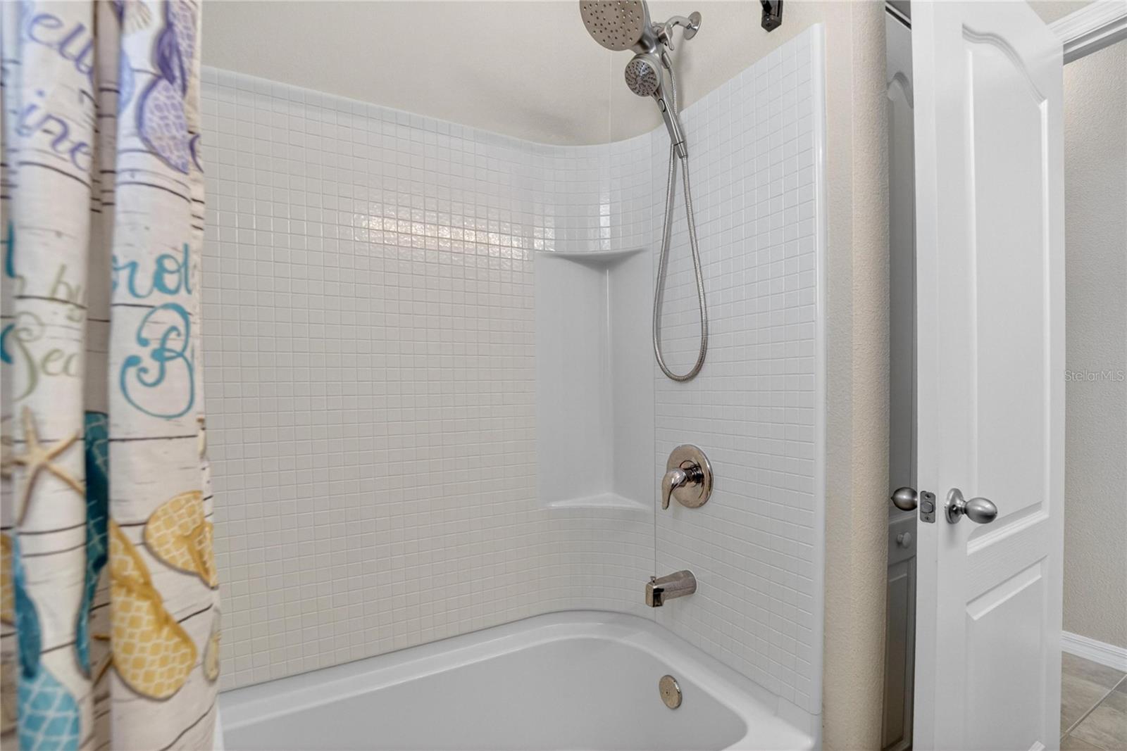 7418 SURREY PINES DR, APOLLO BEACH, FL, 33572