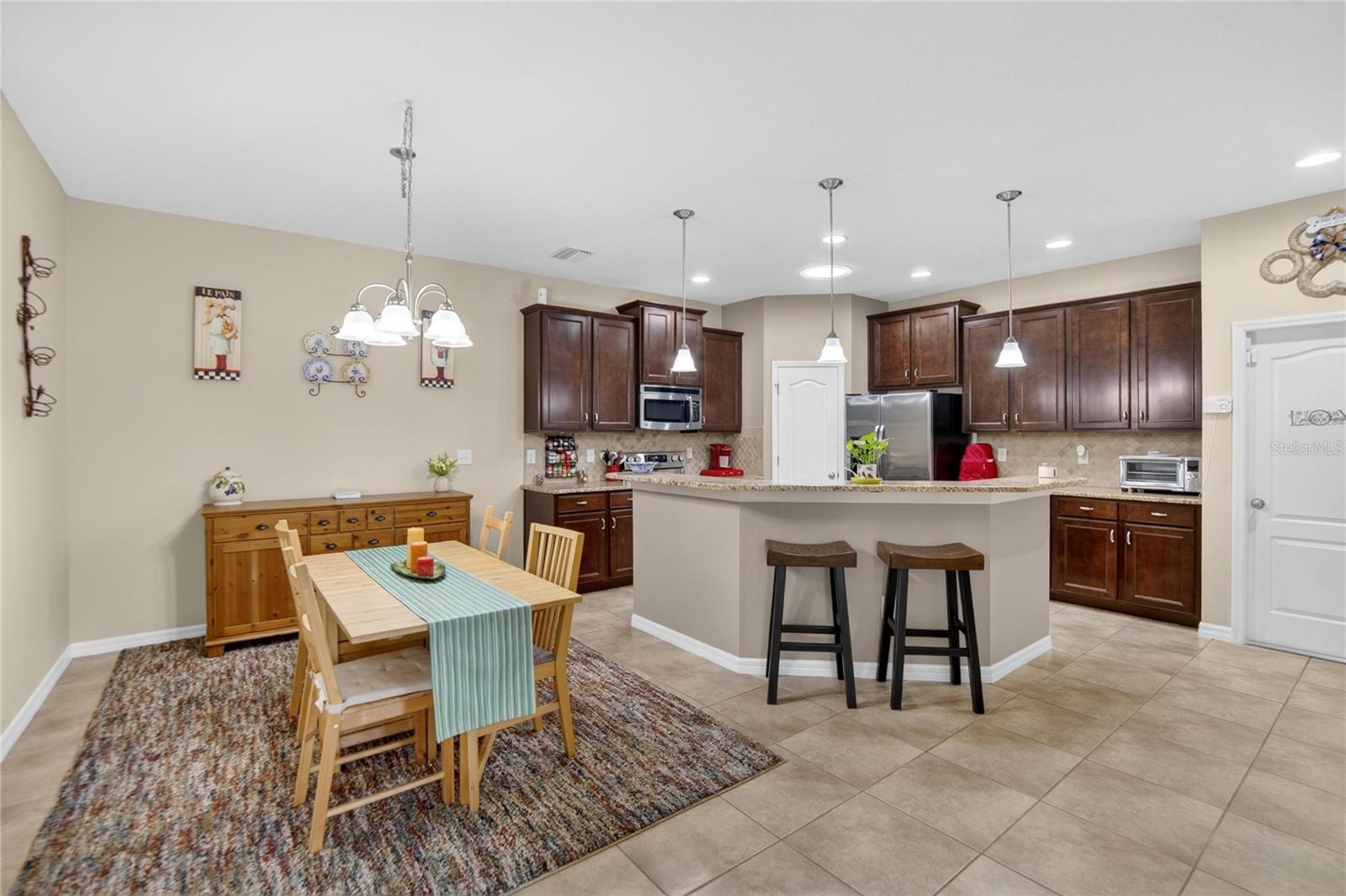 7418 SURREY PINES DR, APOLLO BEACH, FL, 33572