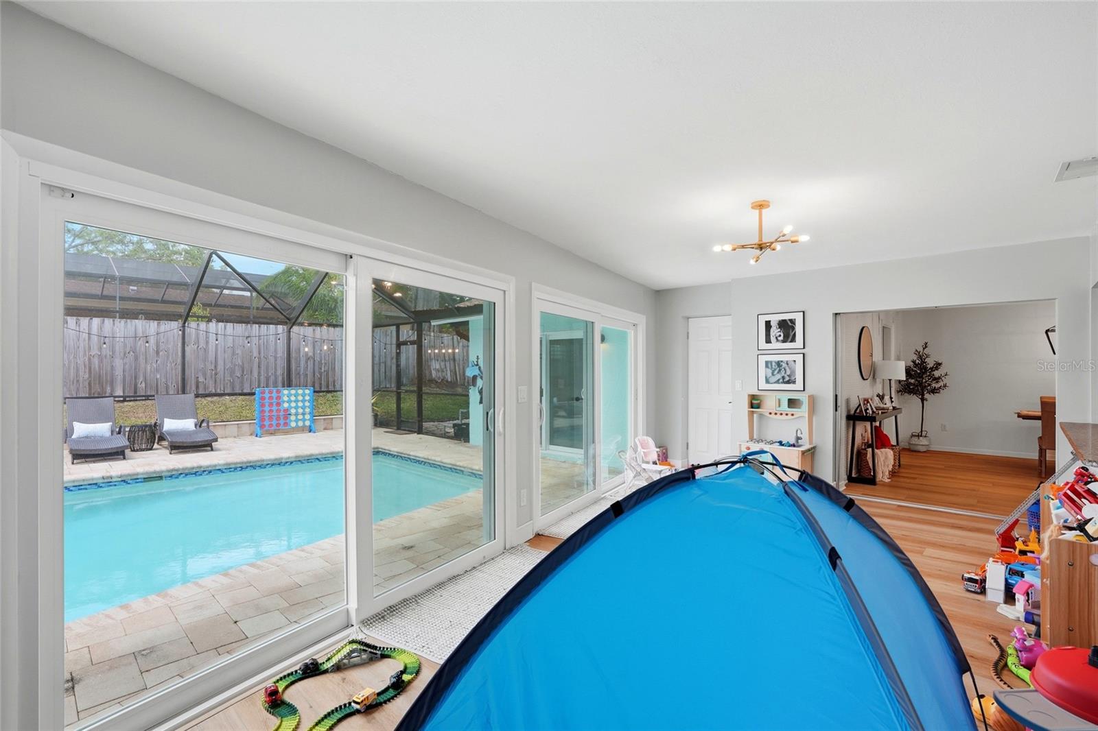 2089 SWAN LN, SAFETY HARBOR, FL, 34695