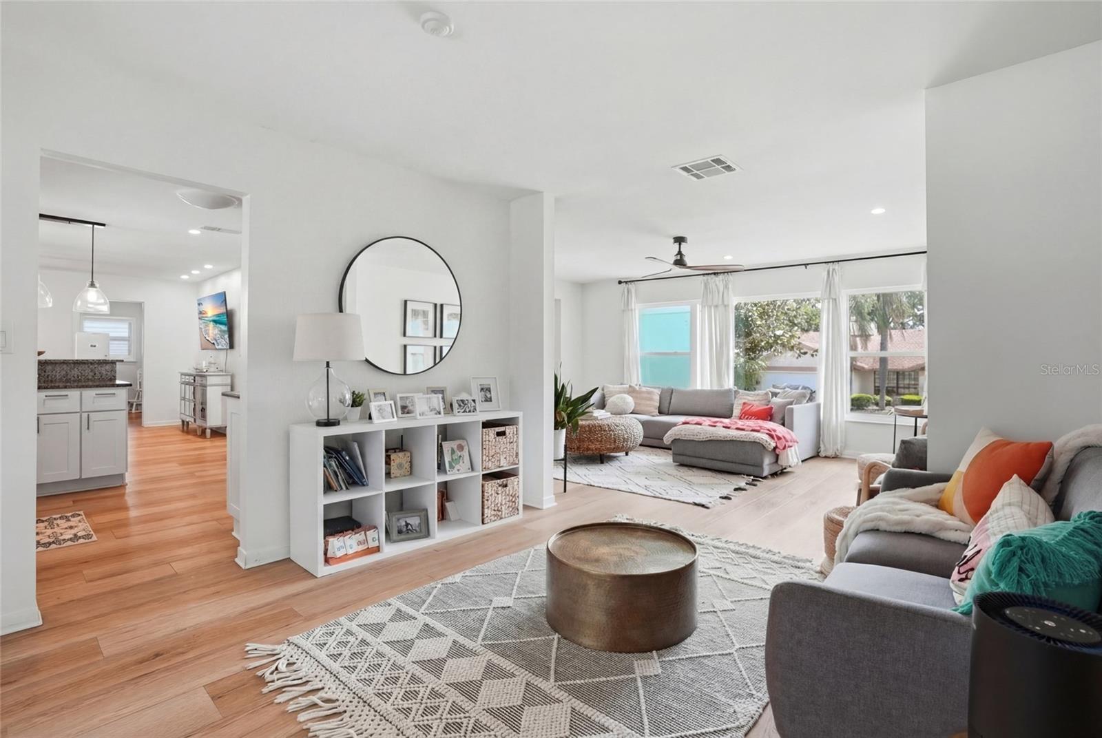 2089 SWAN LN, SAFETY HARBOR, FL, 34695