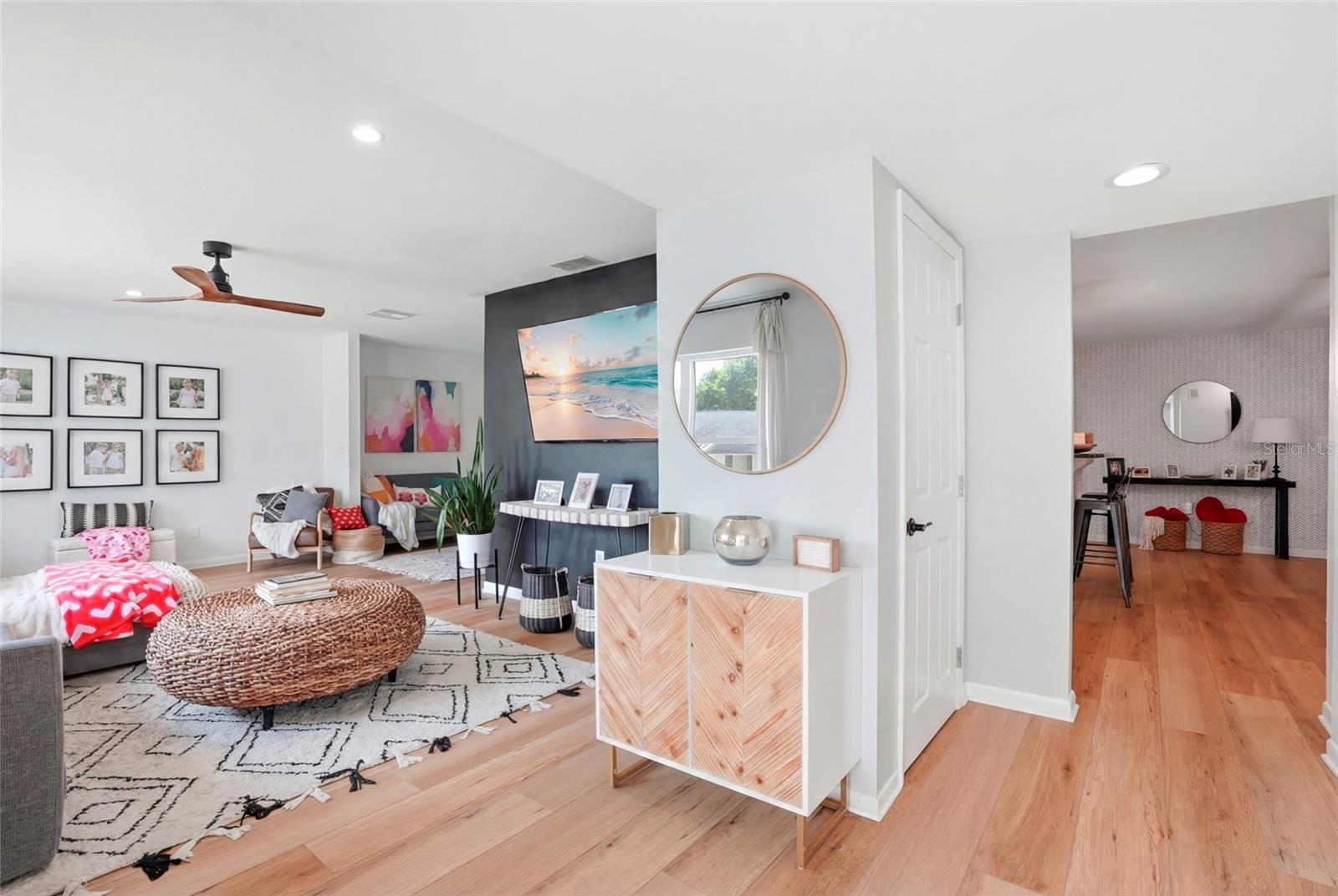 2089 SWAN LN, SAFETY HARBOR, FL, 34695