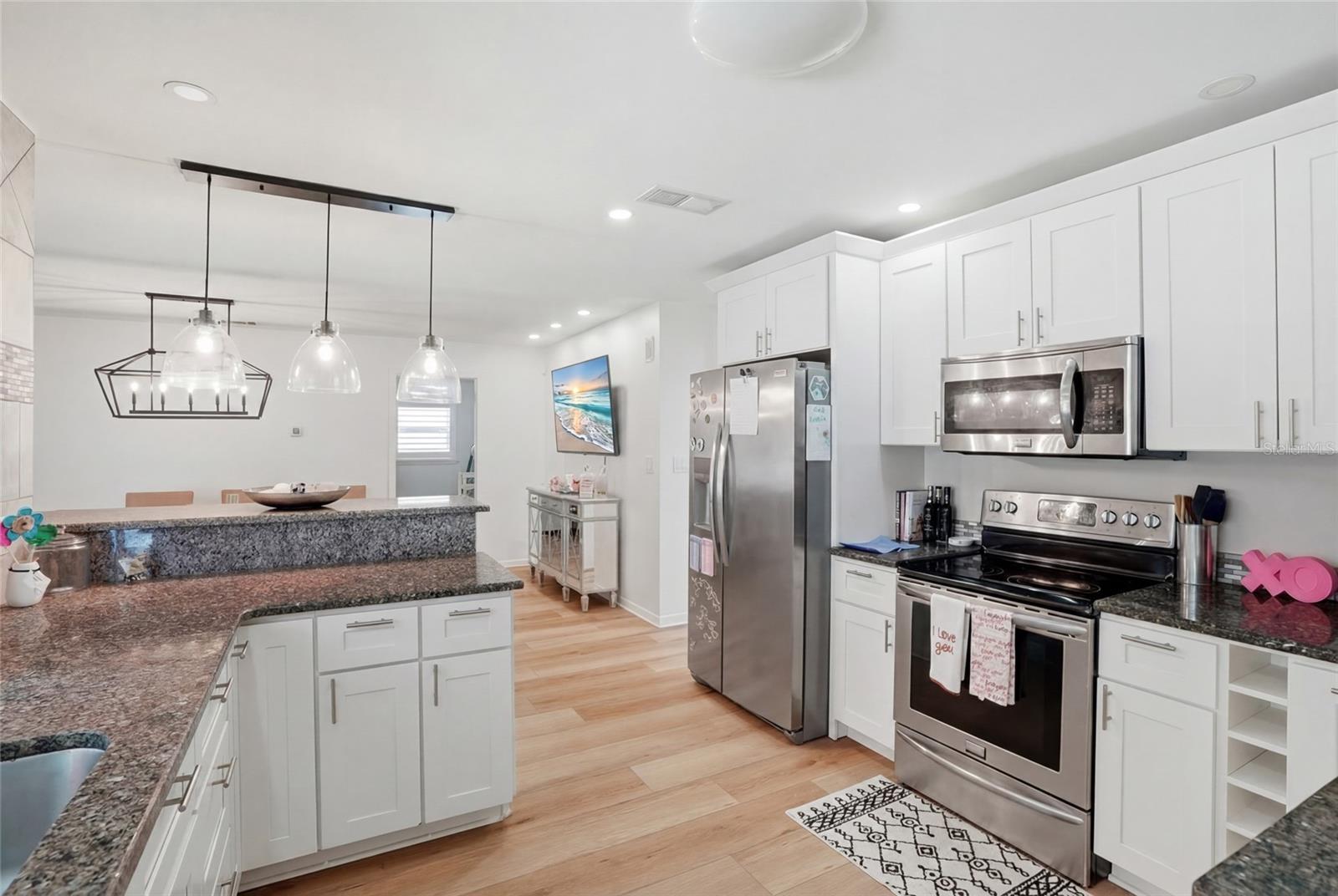 2089 SWAN LN, SAFETY HARBOR, FL, 34695